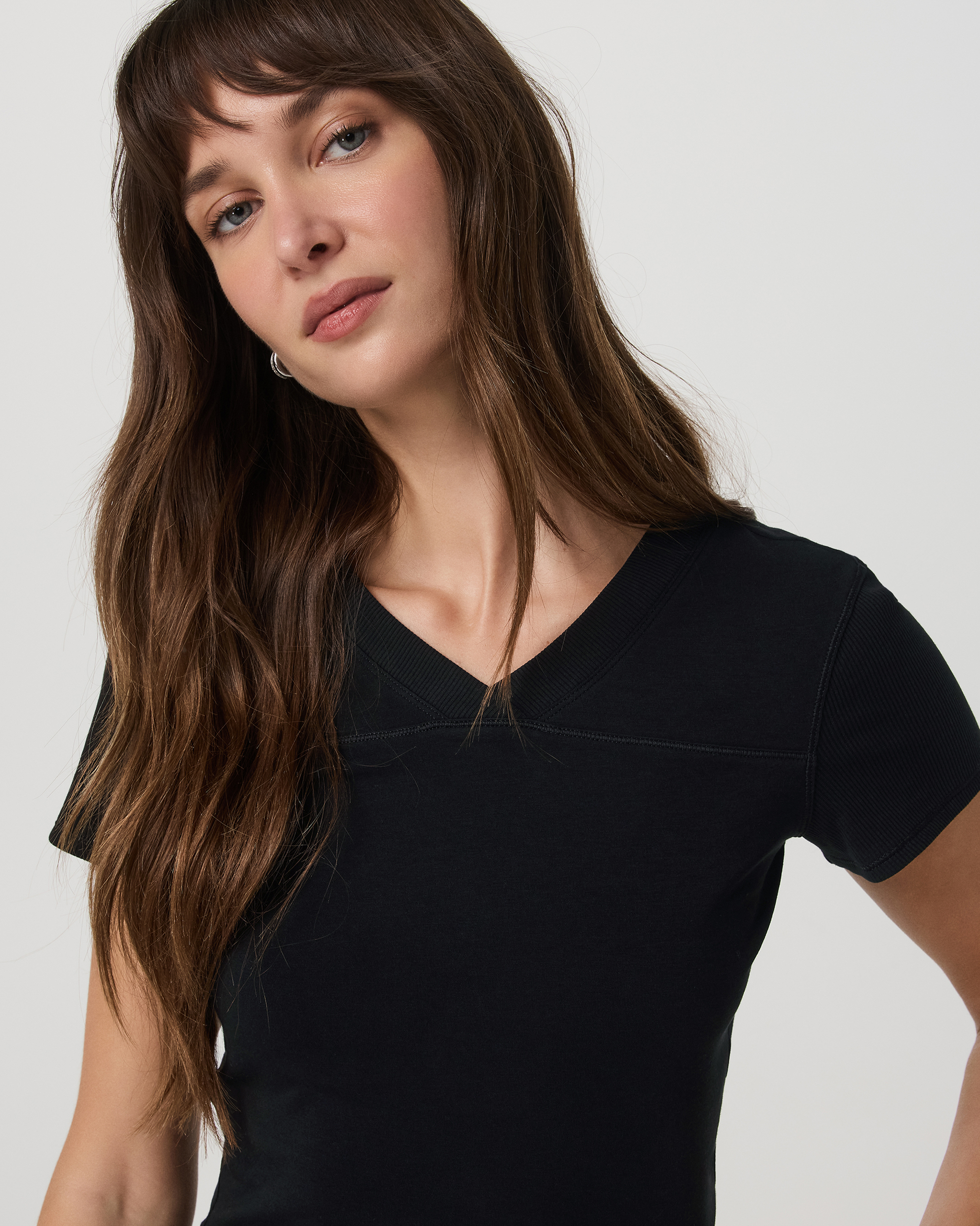 Vuori Short Sleeve Tuvalu Double V Neck
