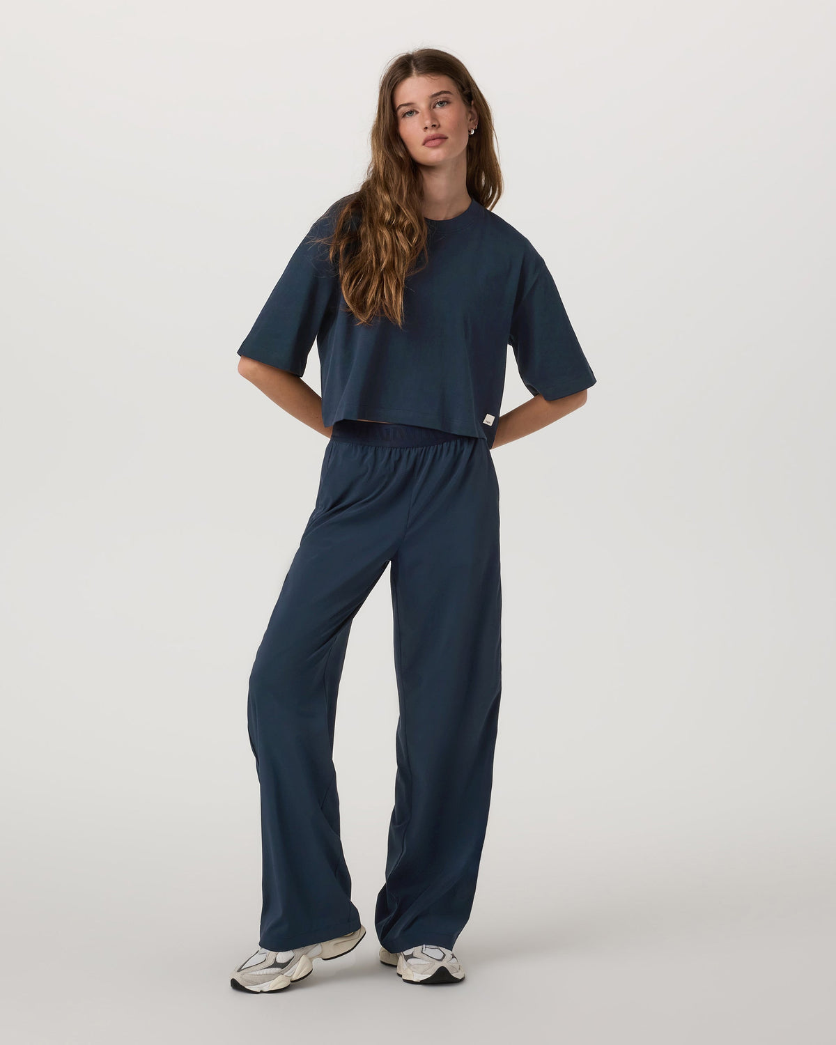 Vuori Short Sleeve Heavyweight Crop Cotton Tee