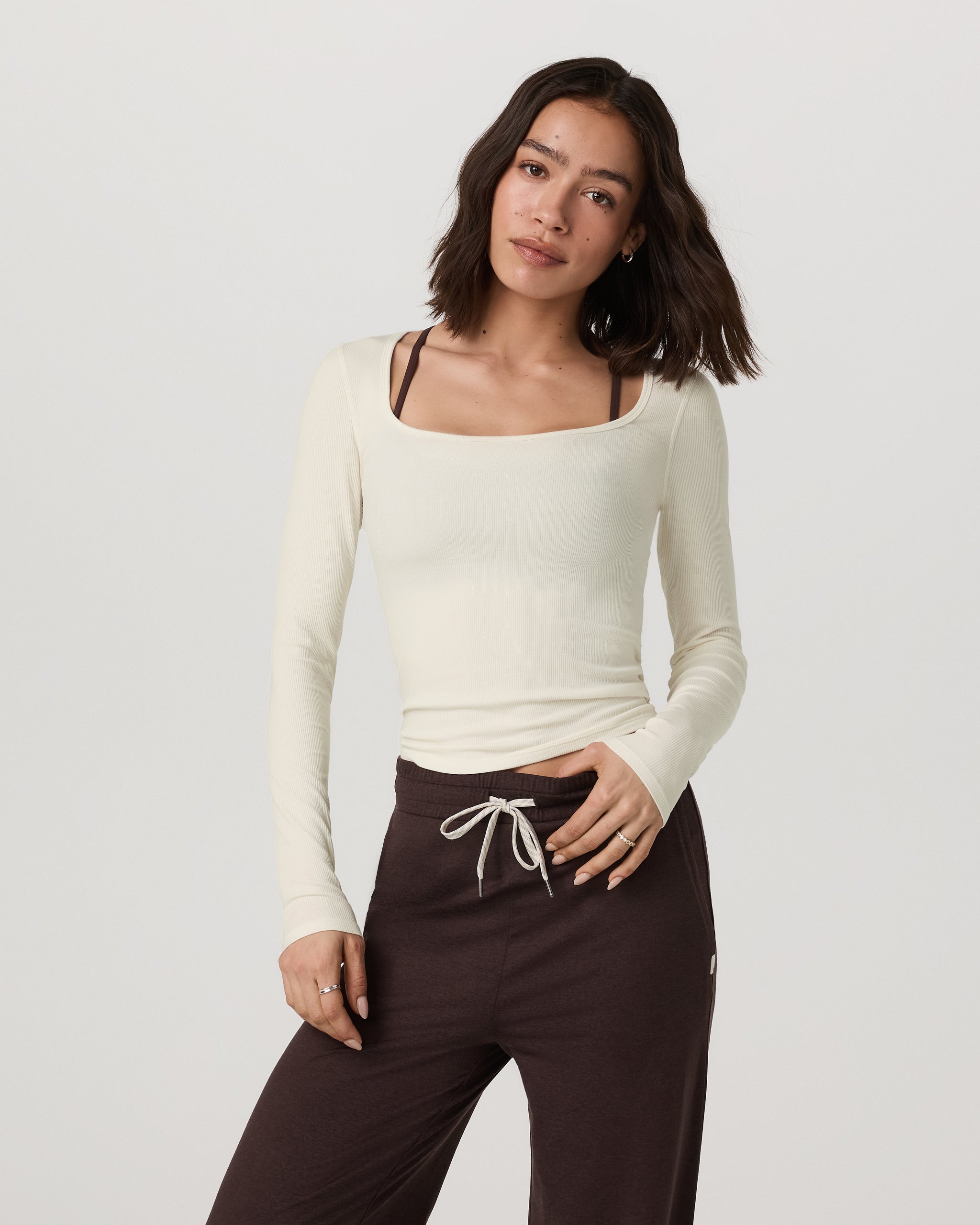 Vuori Long Sleeve Cove Ultra Scoop