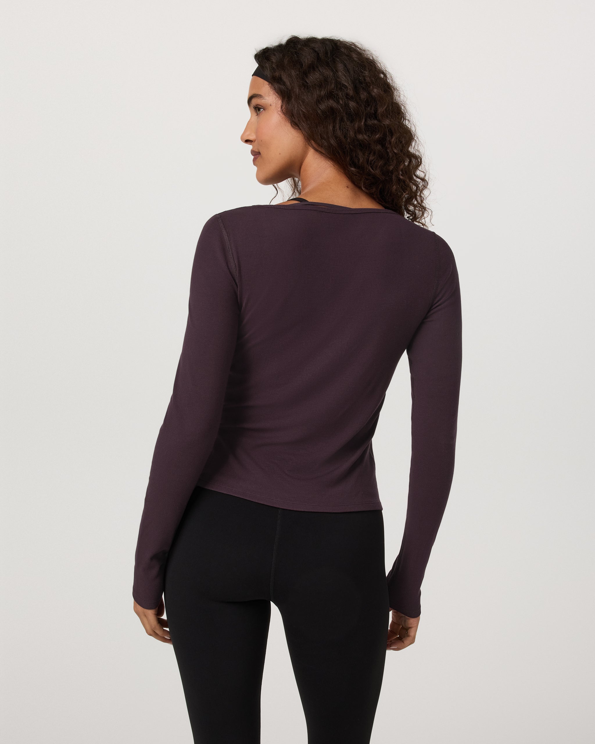 Vuori Long Sleeve Cove Ultra Scoop