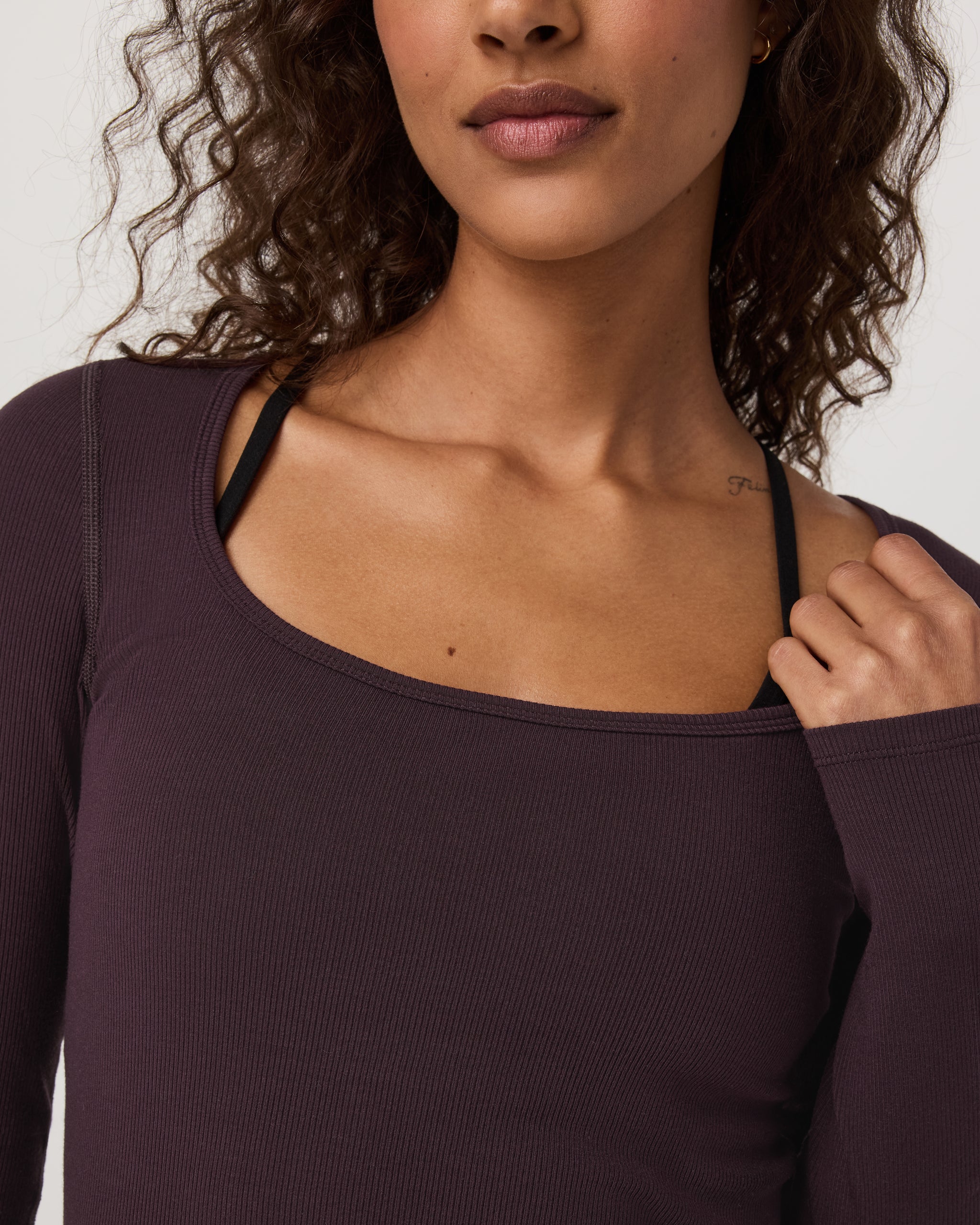Vuori Long Sleeve Cove Ultra Scoop