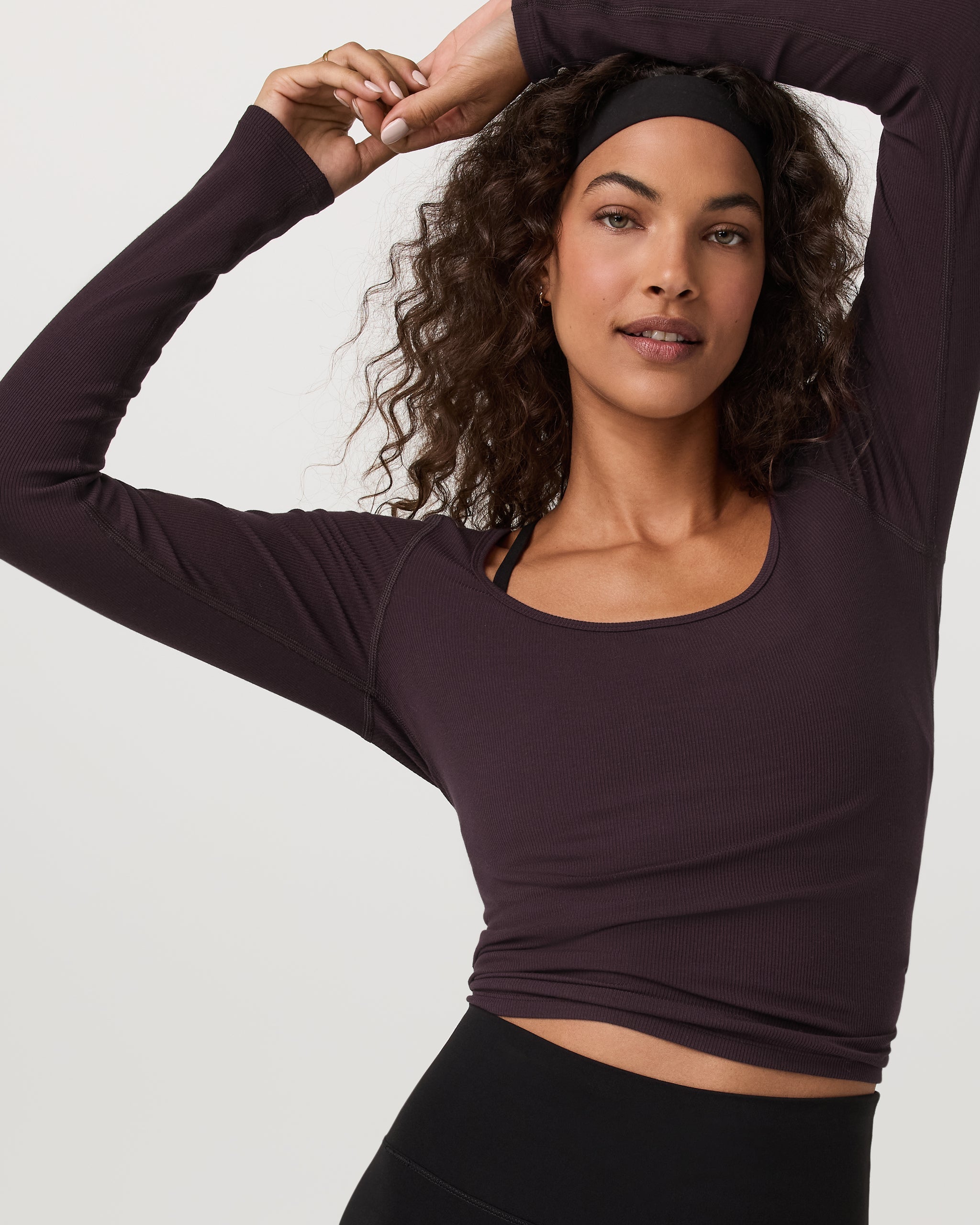 Vuori Long Sleeve Cove Ultra Scoop