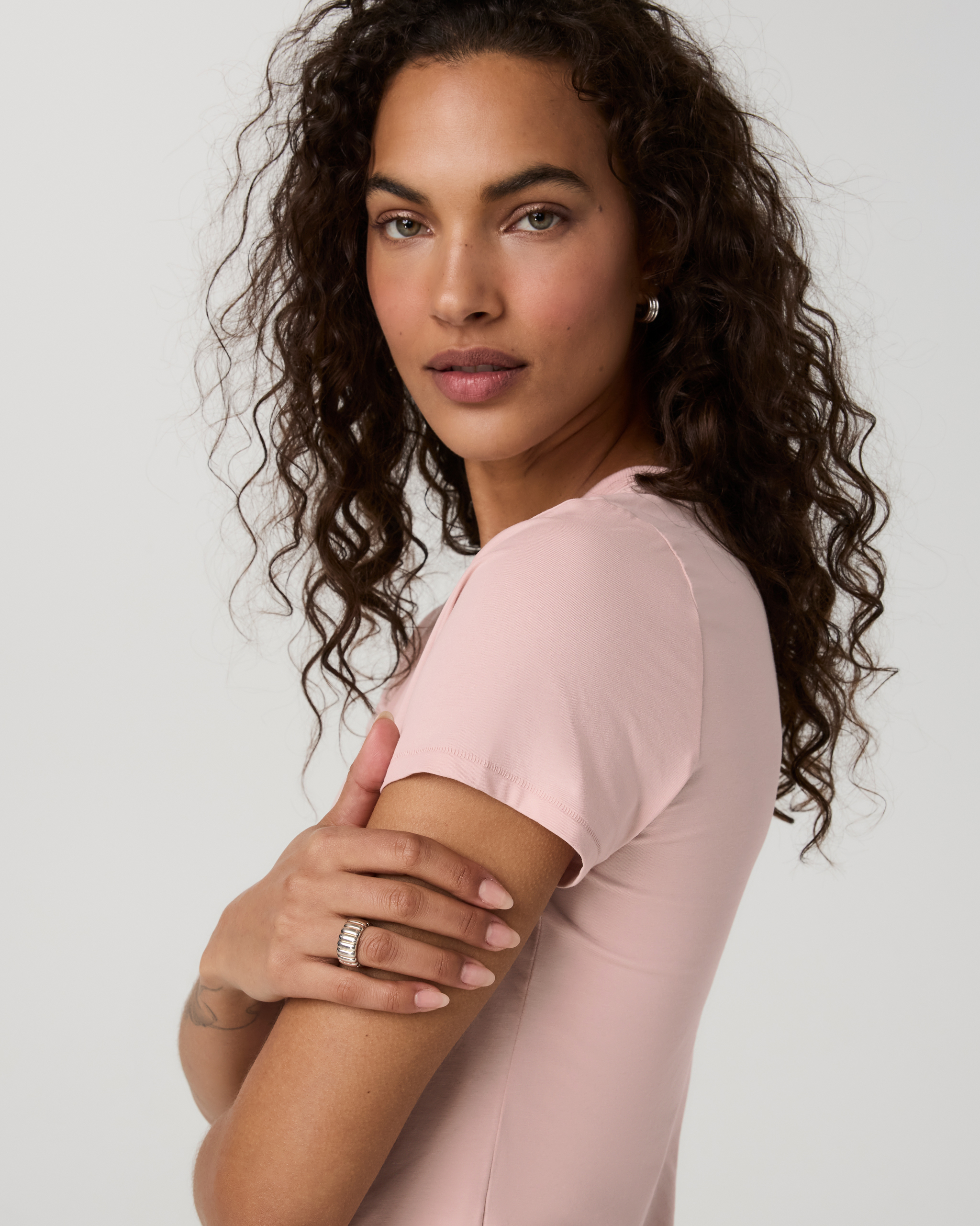 Vuori Short Sleeve Feather Classic Tee