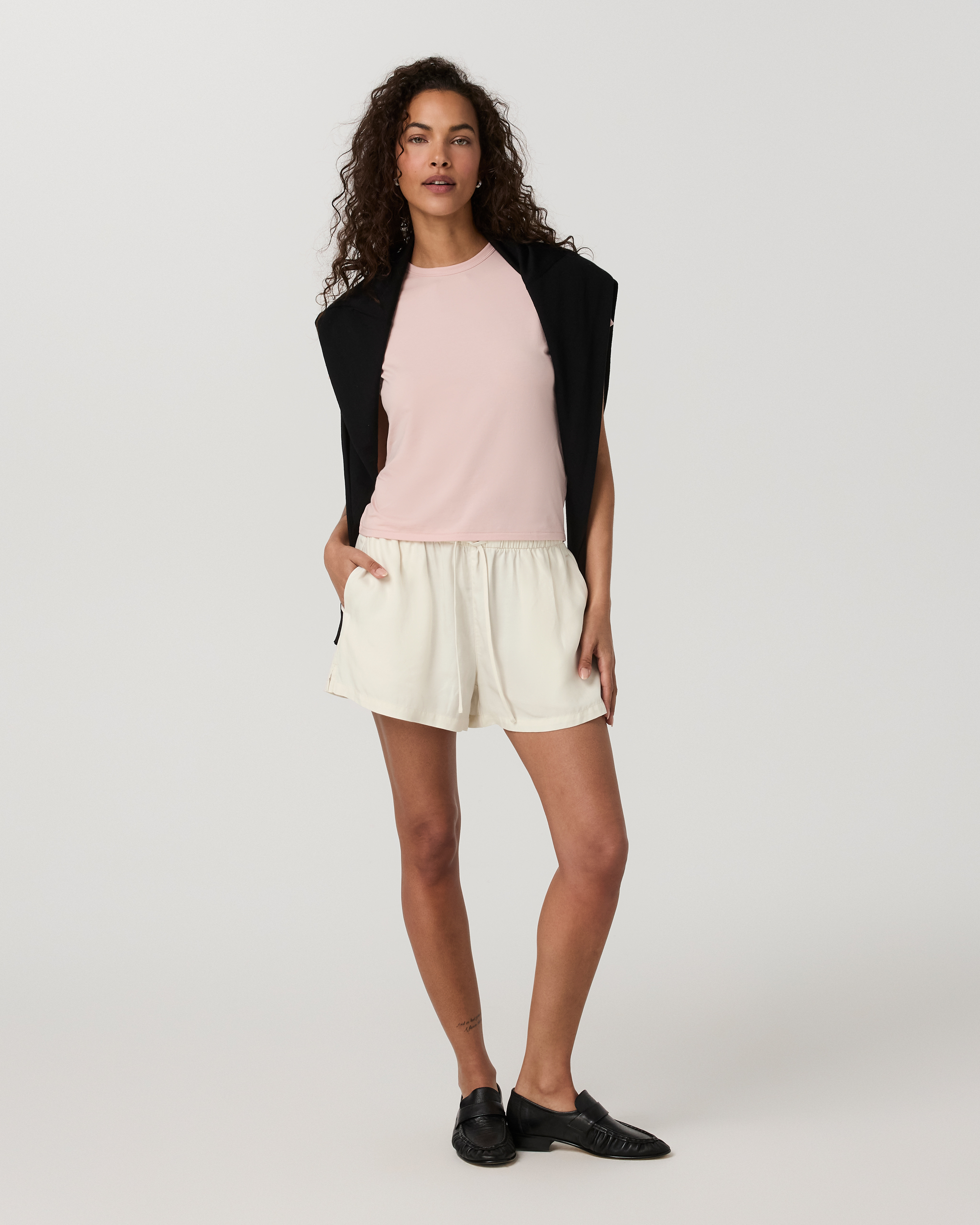 Vuori Short Sleeve Feather Classic Tee