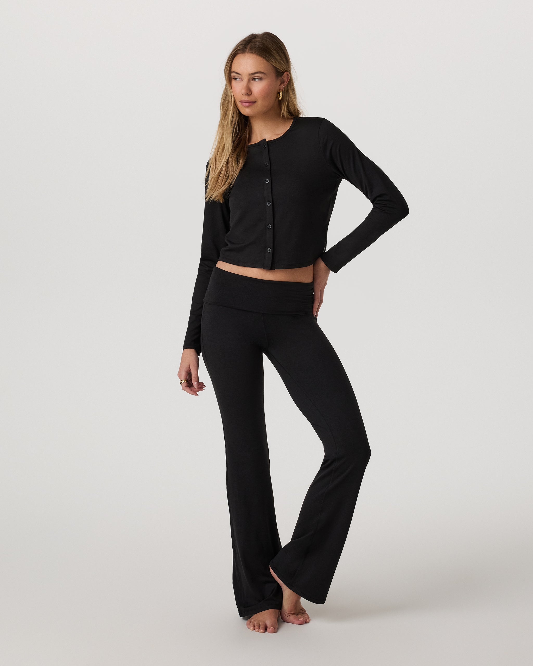 Vuori Halo Cardigan 20