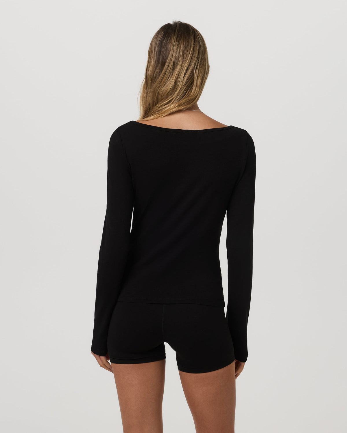 Vuori Long Sleeve Tuvalu Boat Neck