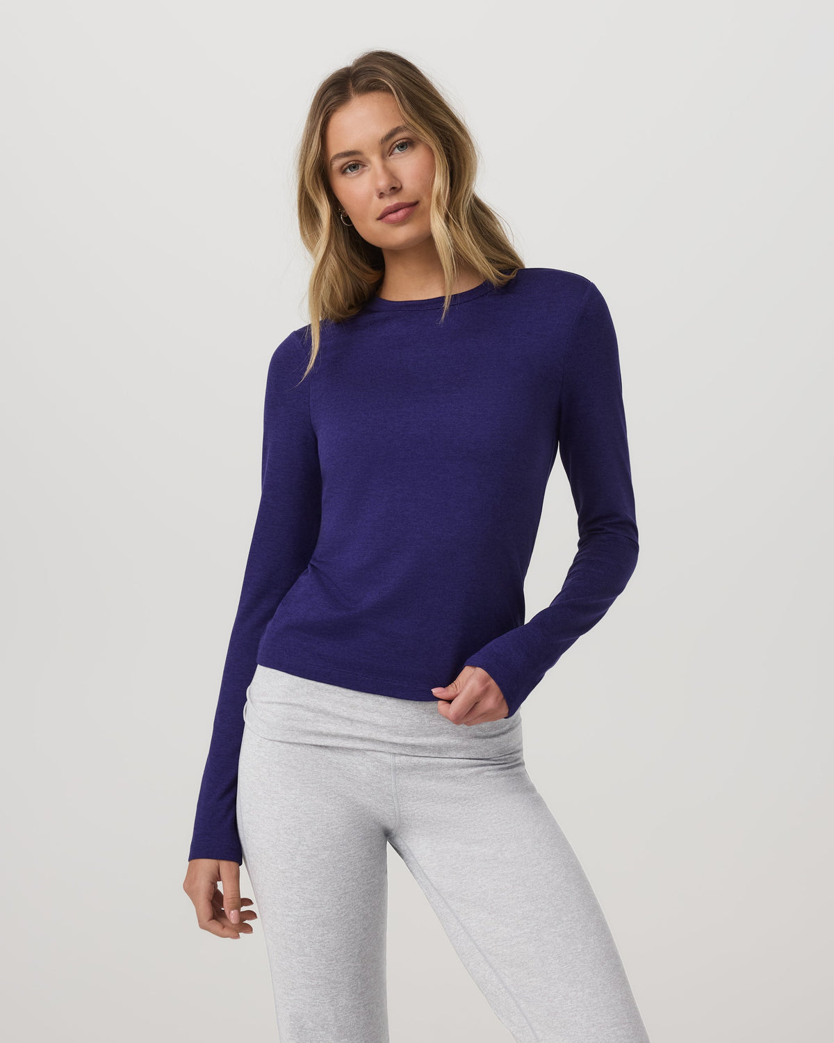 Vuori Long Sleeve Halo Essential Crew Tee