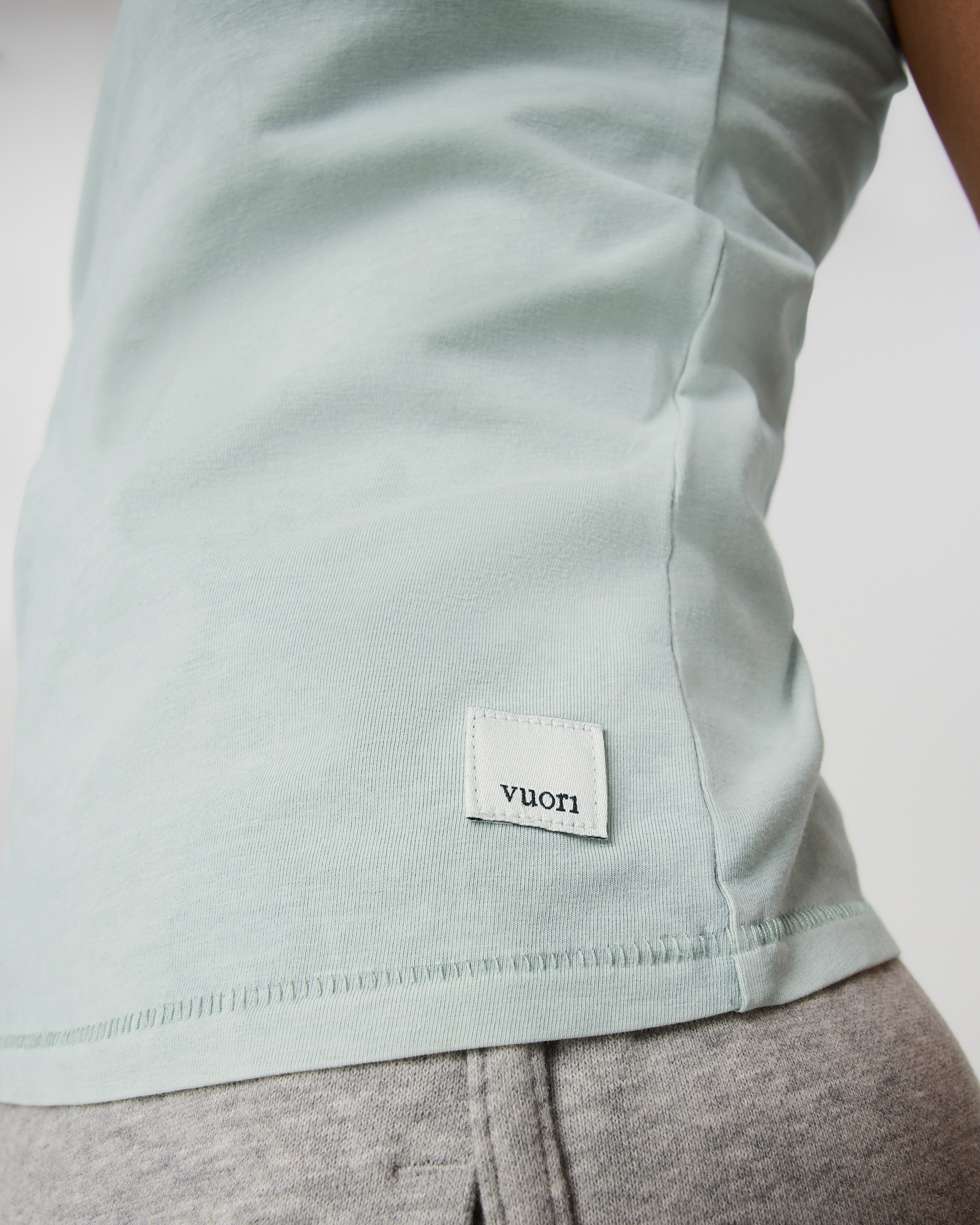 Vuori Short Sleeve Feather Classic Tee Garment Dye