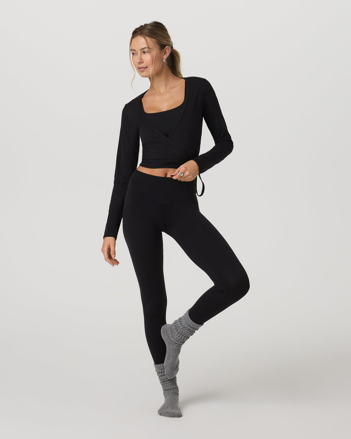 Vuori Alltheform Wrap Top