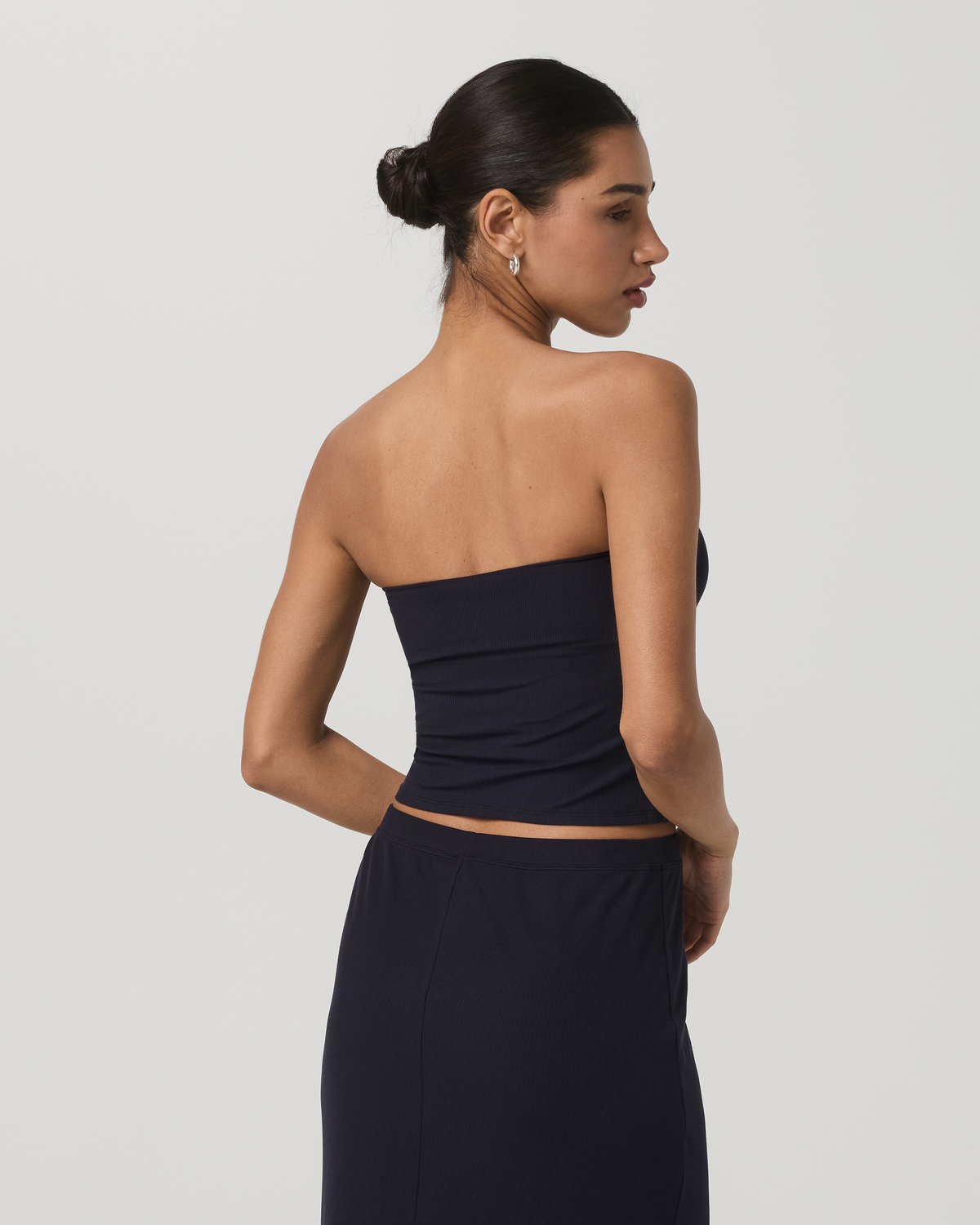 Vuori Pose Tube Top