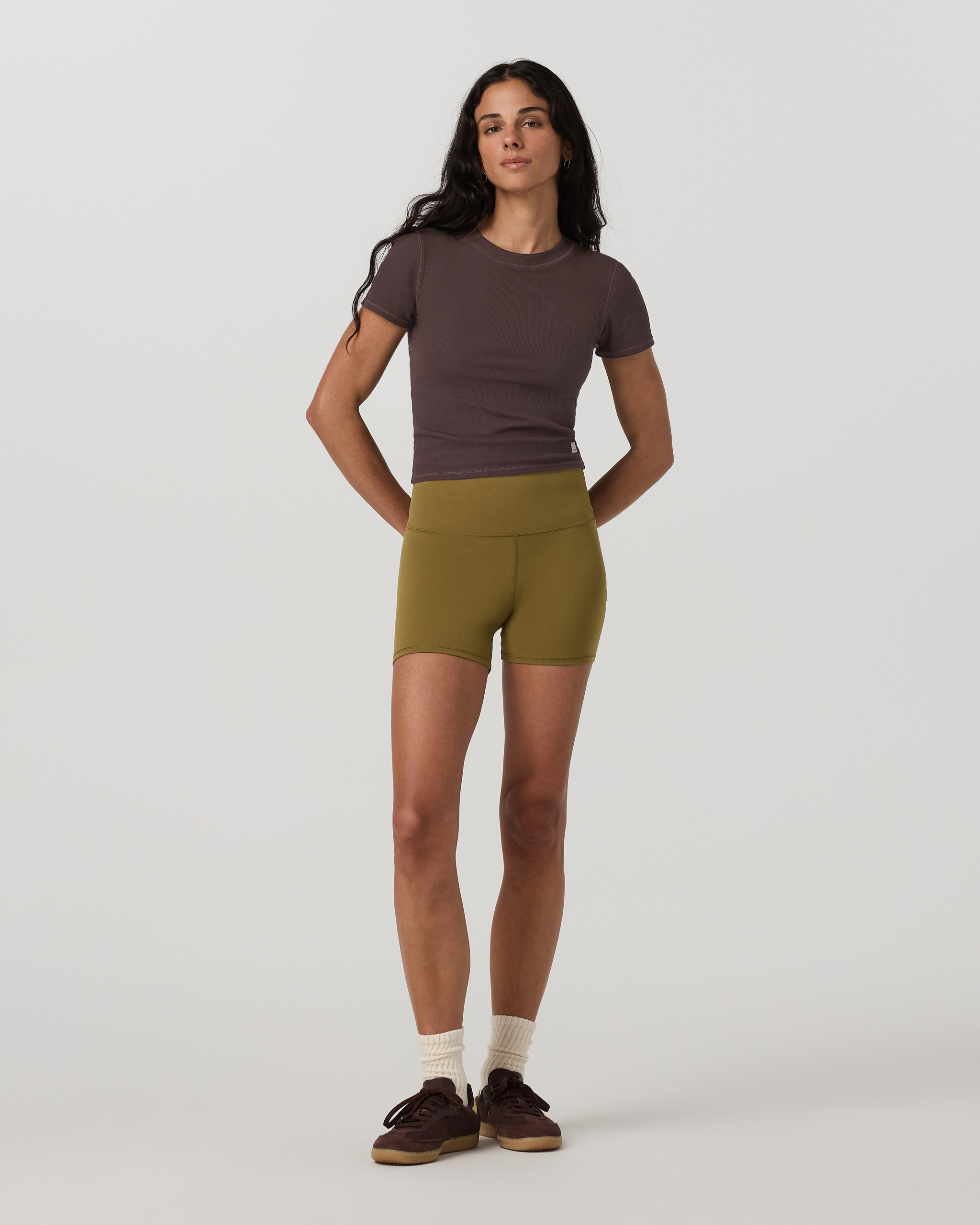Vuori Pose Fitted Tee