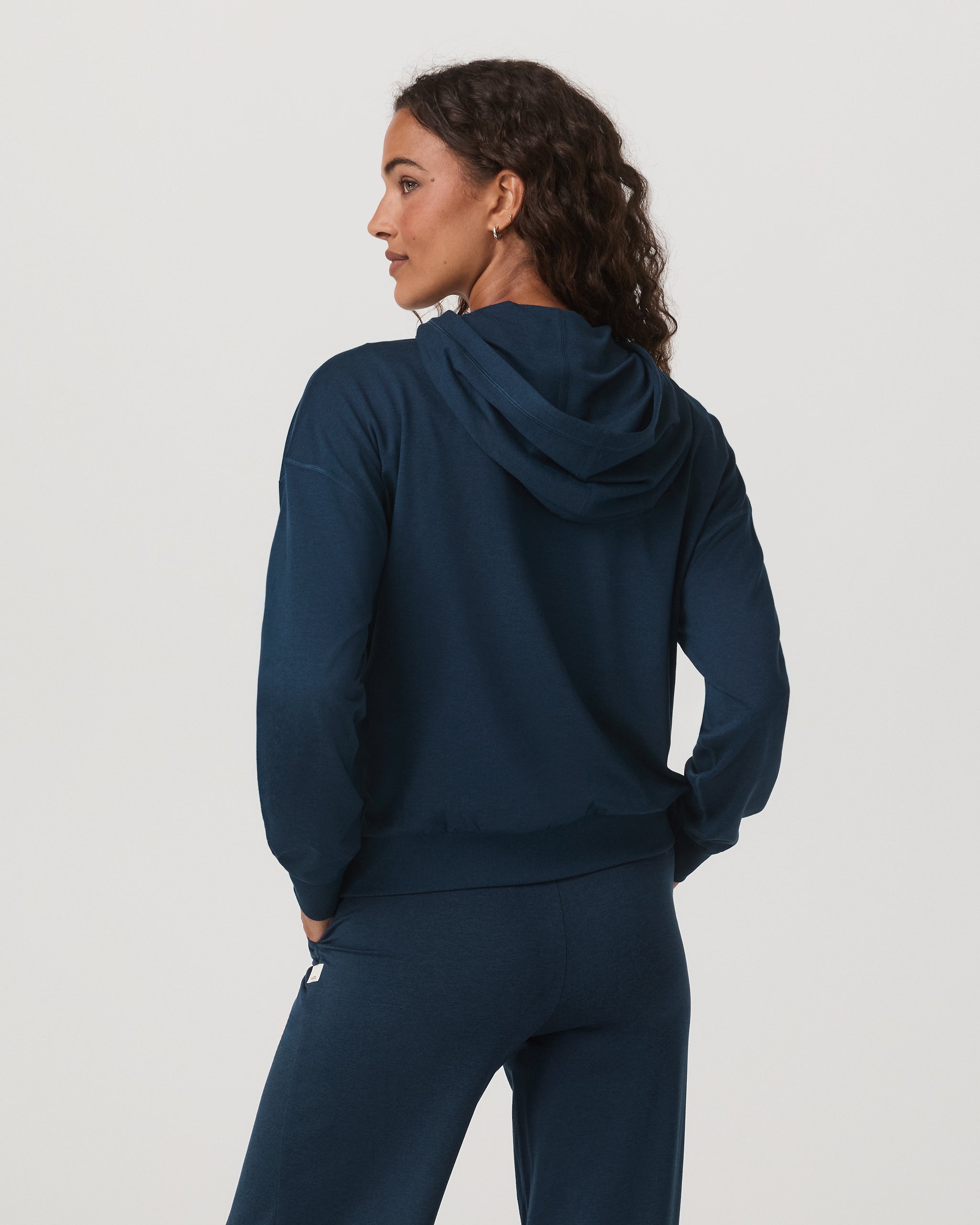 Vuori Halo Modern Pullover Hoodie
