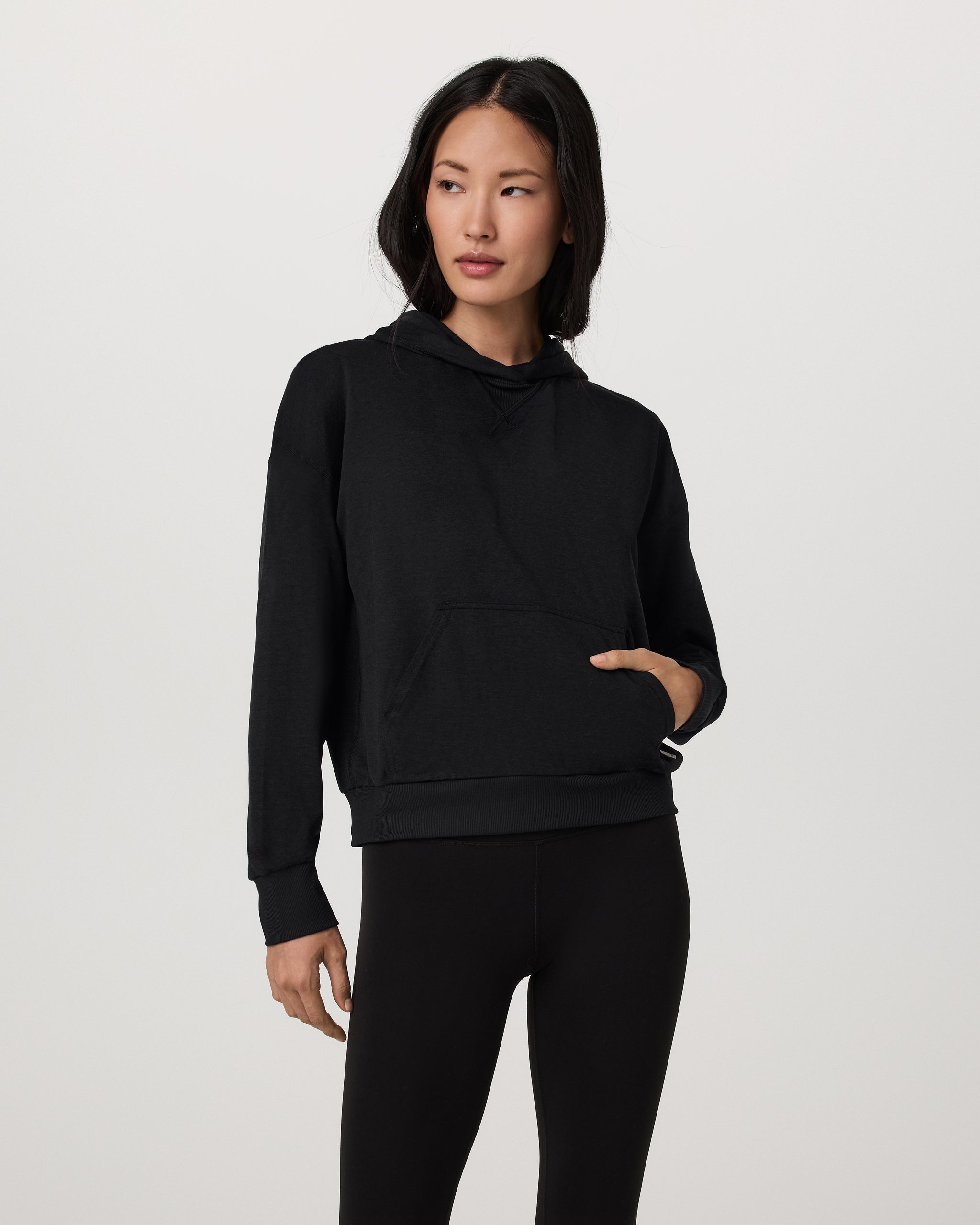 Vuori Halo Modern Pullover Hoodie