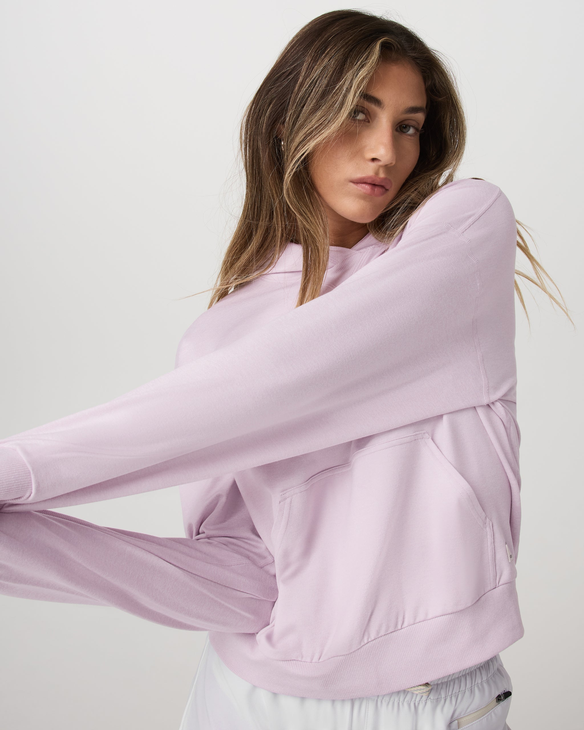Vuori Halo Modern Pullover Hoodie