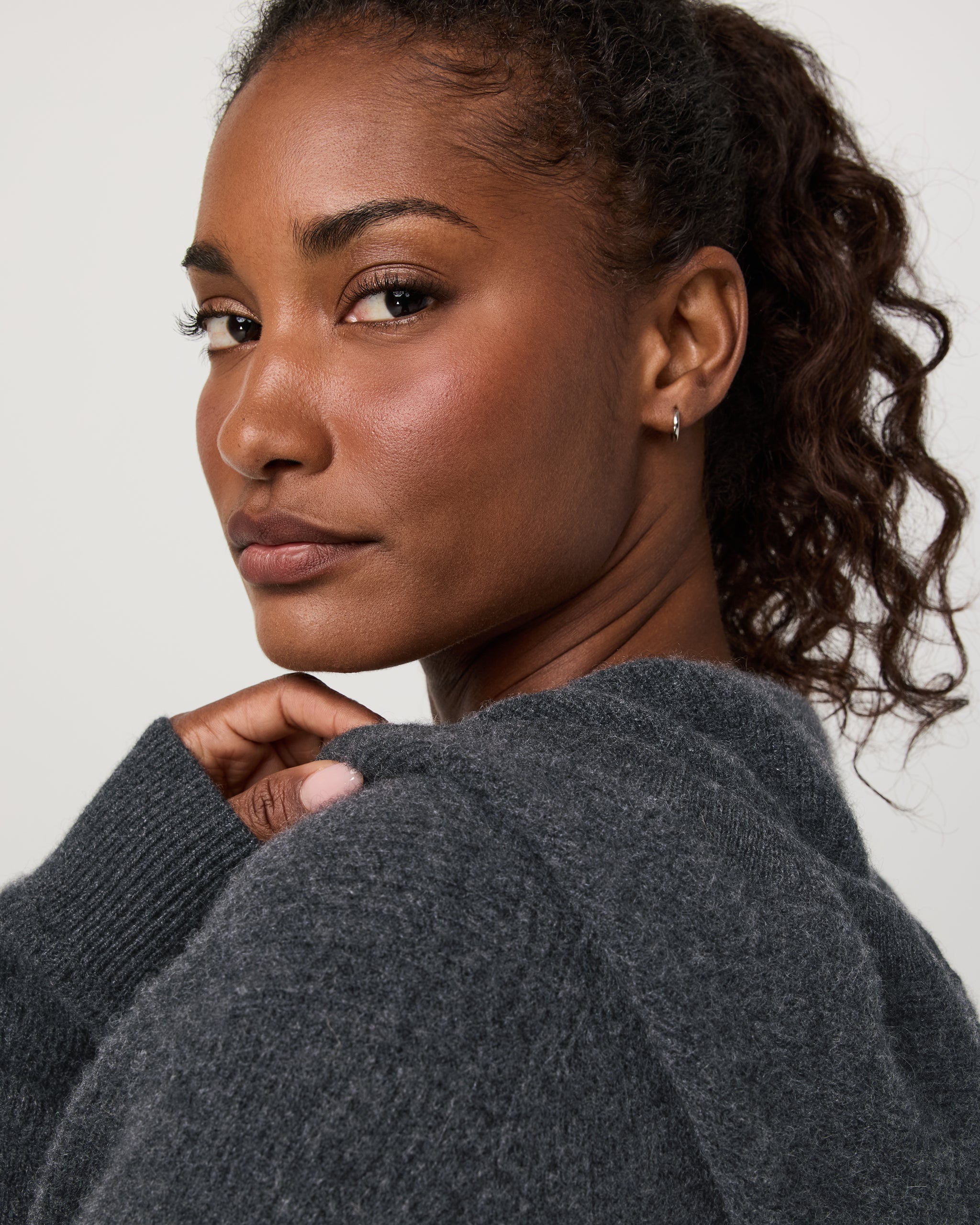 Vuori Milie Full Zip Cashmere Rib Hoodie