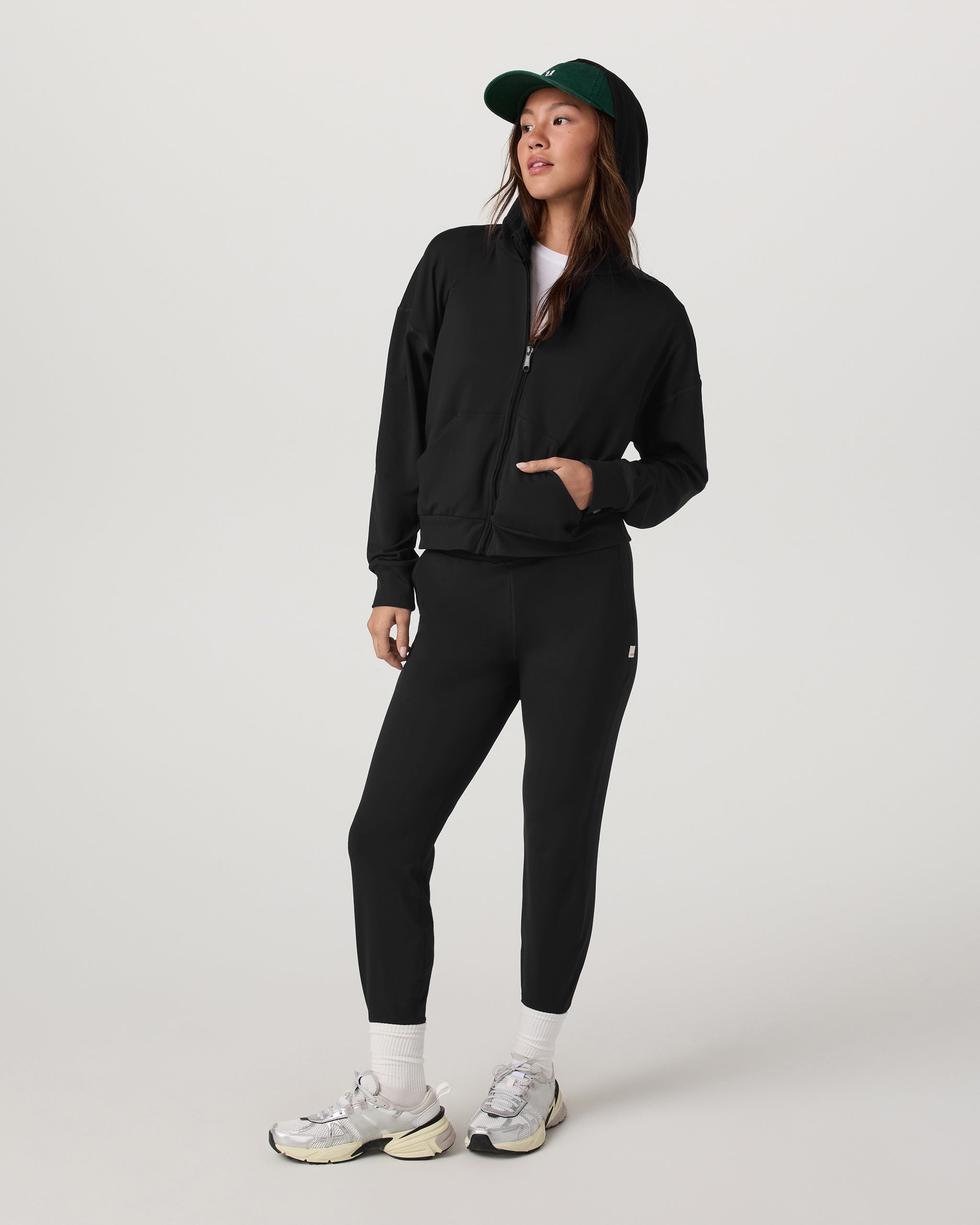 Vuori Halo Modern Full Zip Hoodie