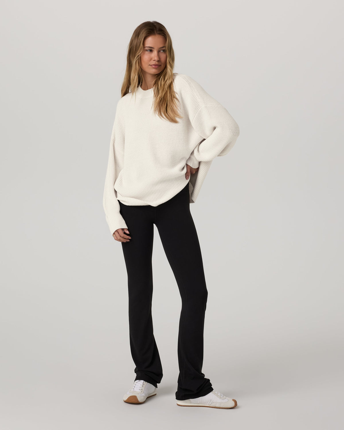 Vuori Alps Classic Crew Sweater