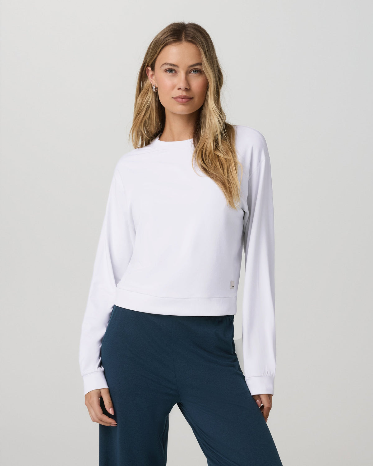 Vuori Halo Modern Crew