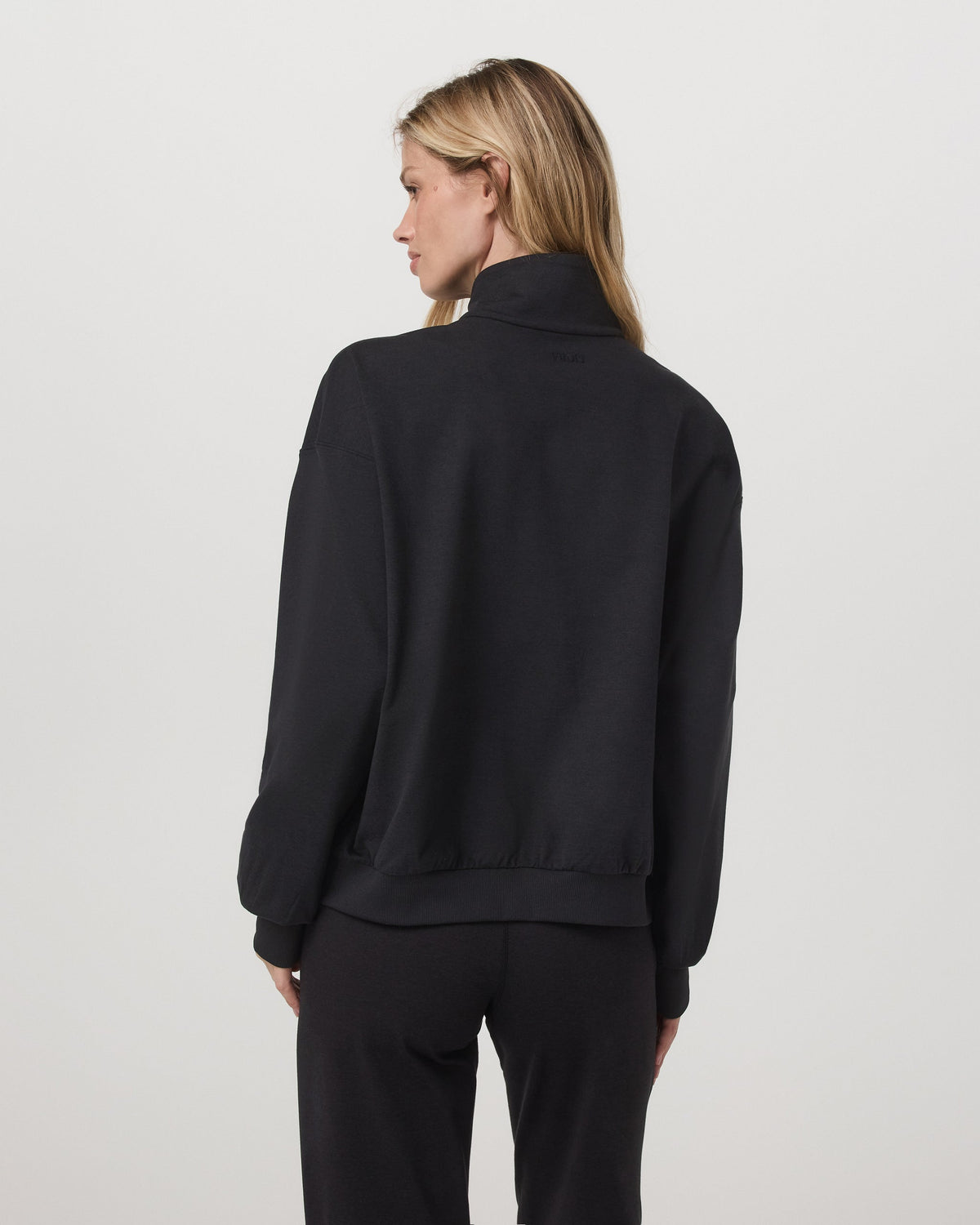 Vuori Granite Half Zip
