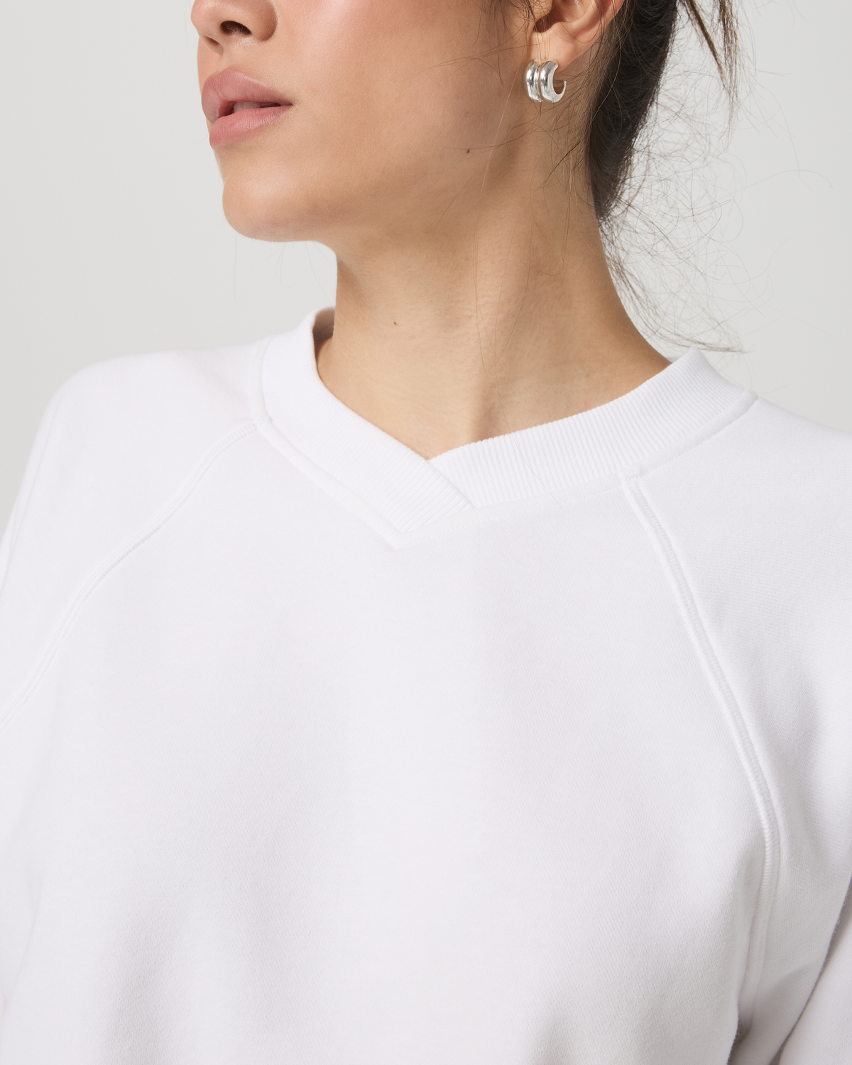 Vuori Sedona Vneck Pullover
