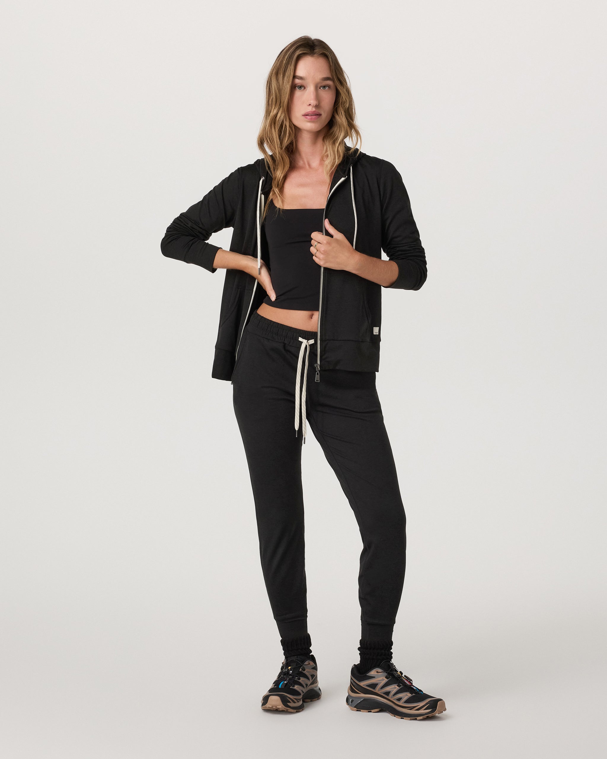 Vuori Halo Performance Hoodie 20