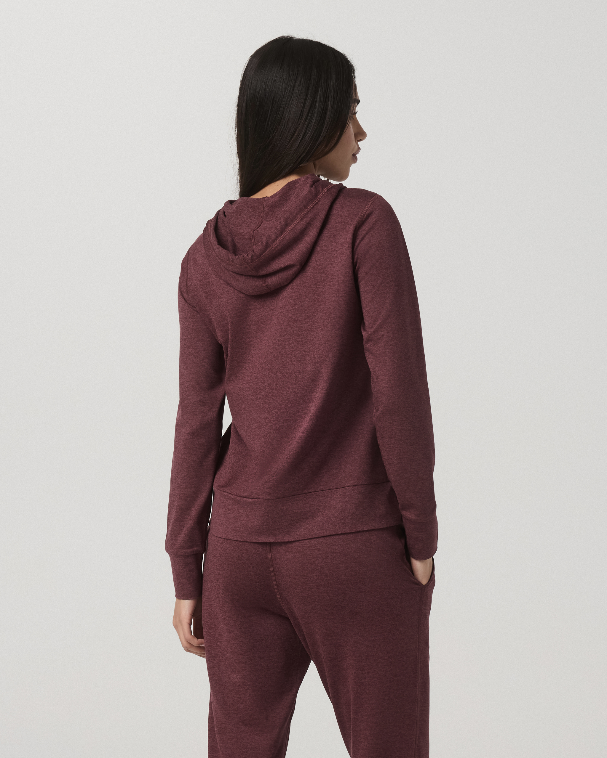 Vuori Halo Performance Hoodie 20