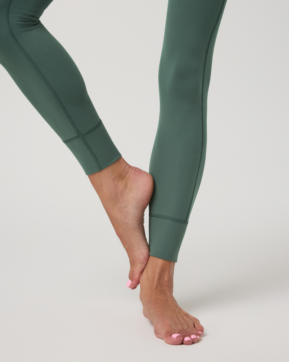 Vuori Women's Daily Legging, detail 2
