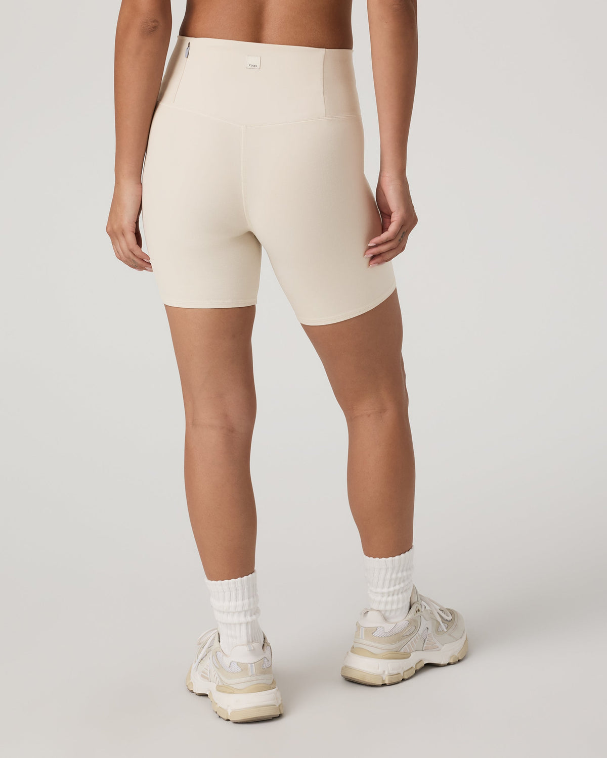Vuori Clean Elevation Shorty 6