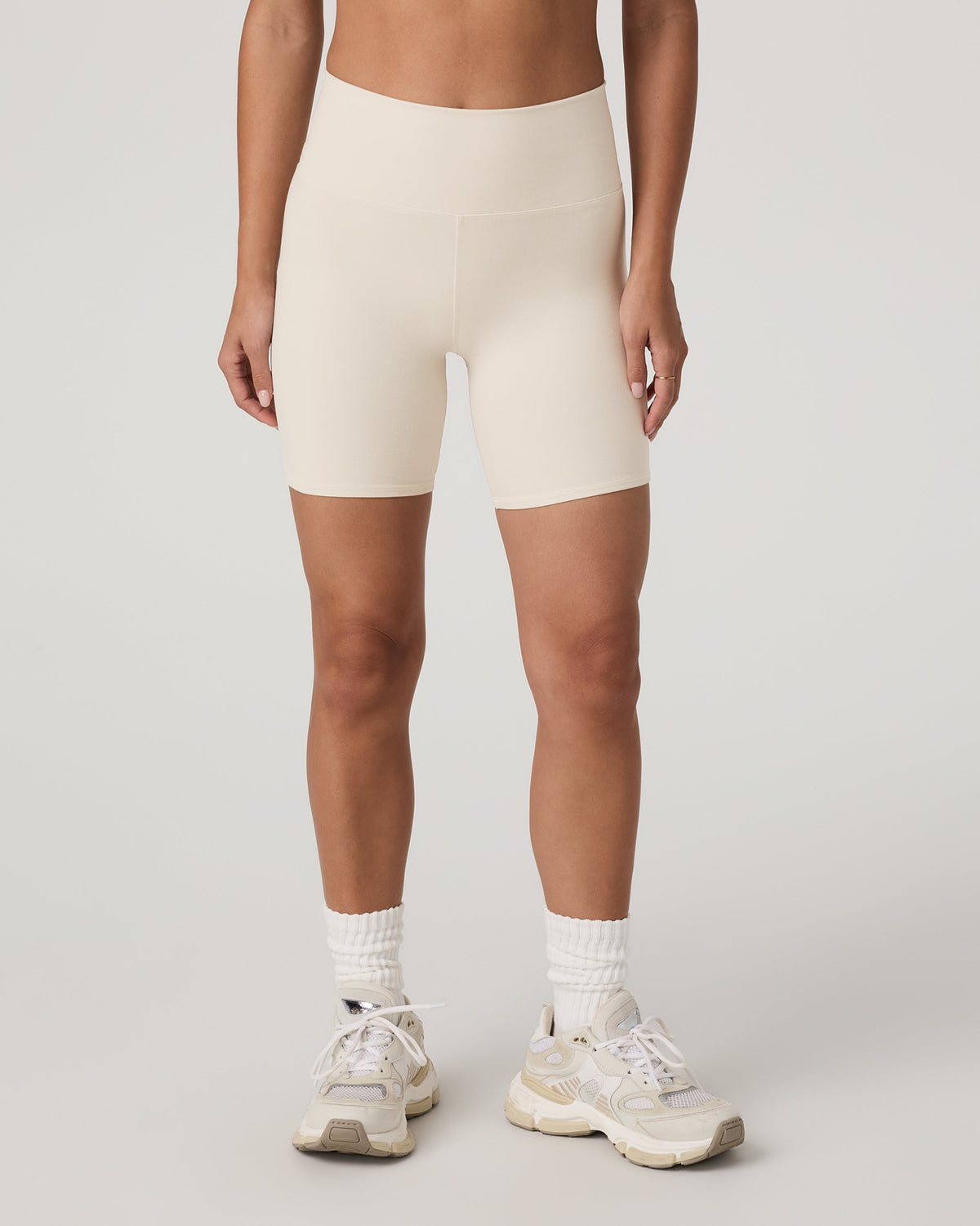 Vuori Clean Elevation Shorty 6