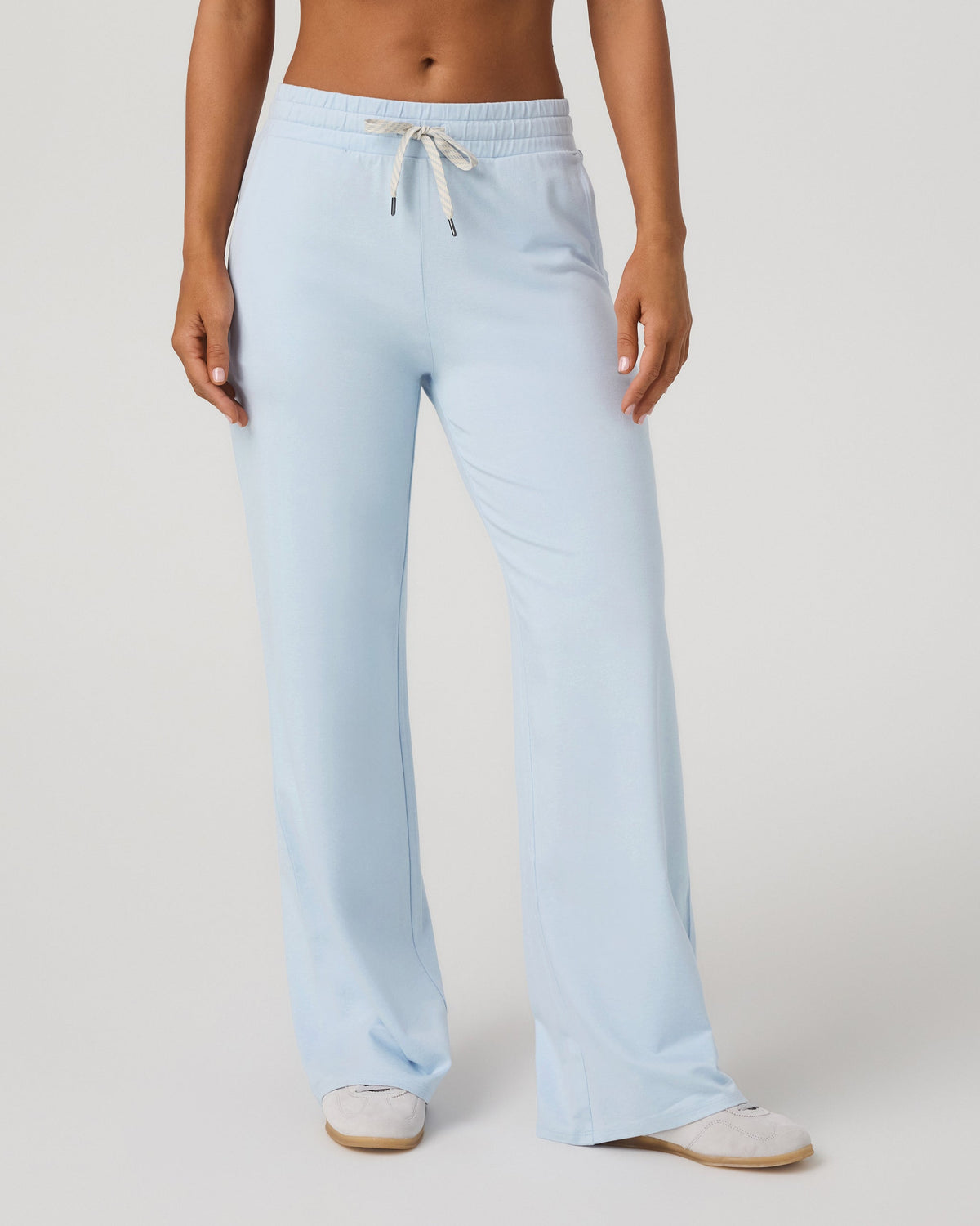 Vuori Halo Essential Wideleg Pant Short