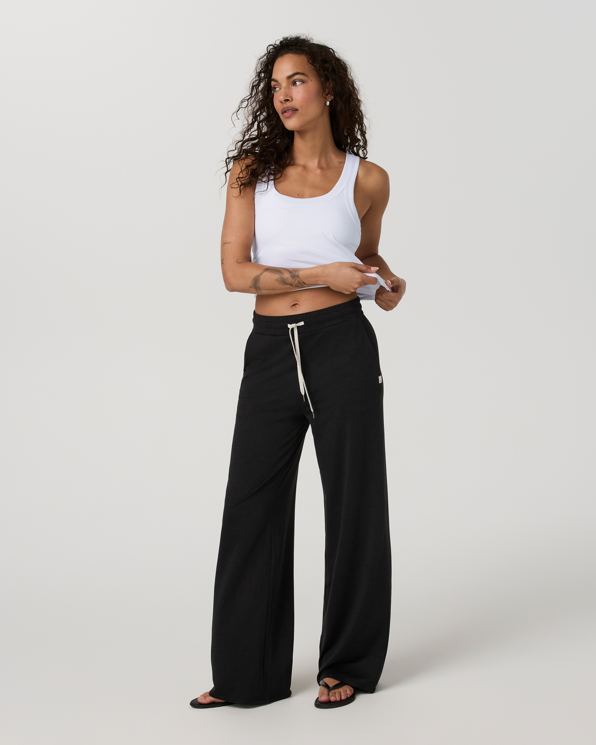 Vuori Halo Essential Wideleg Pant Long