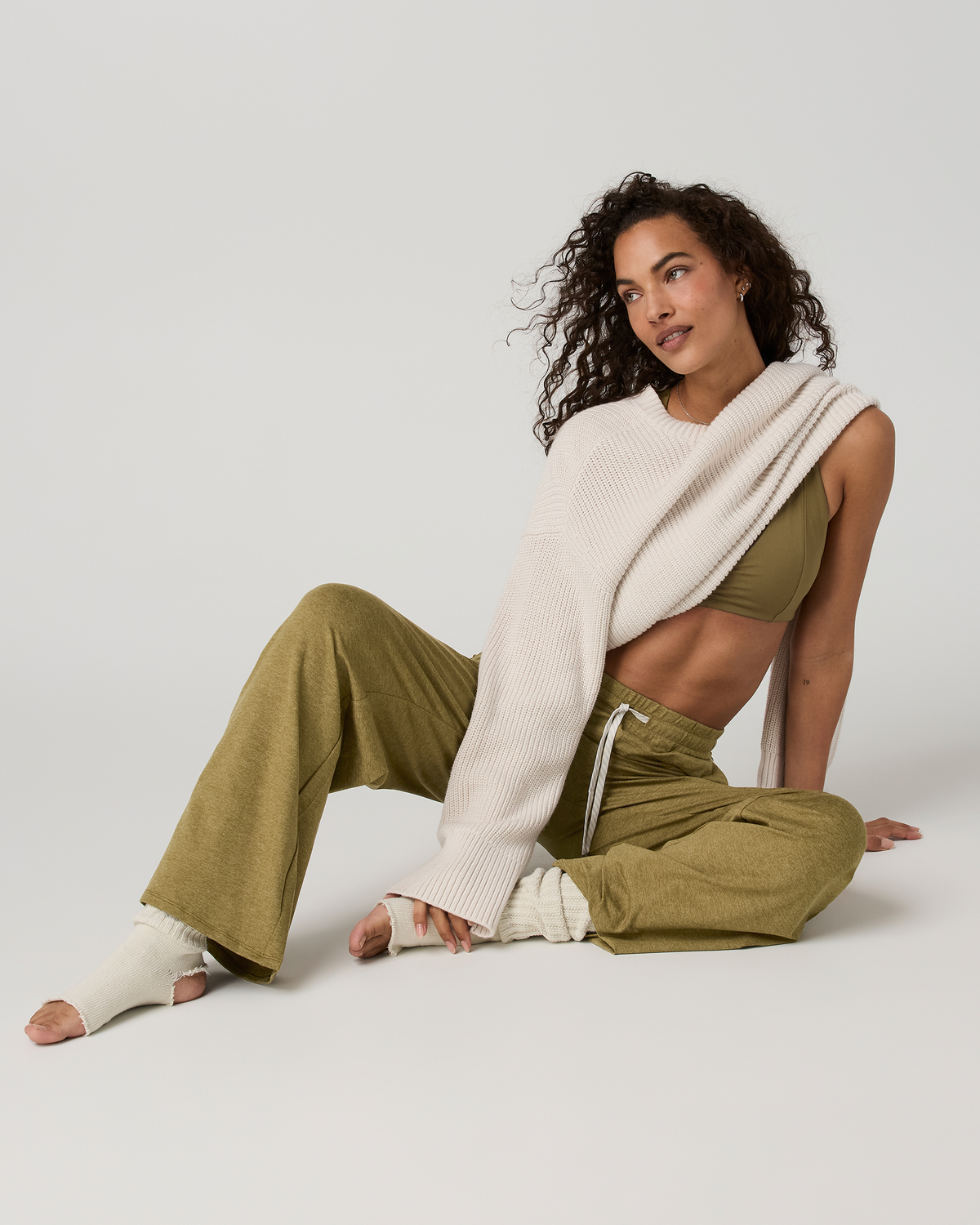 Vuori Halo Essential Wideleg Pant