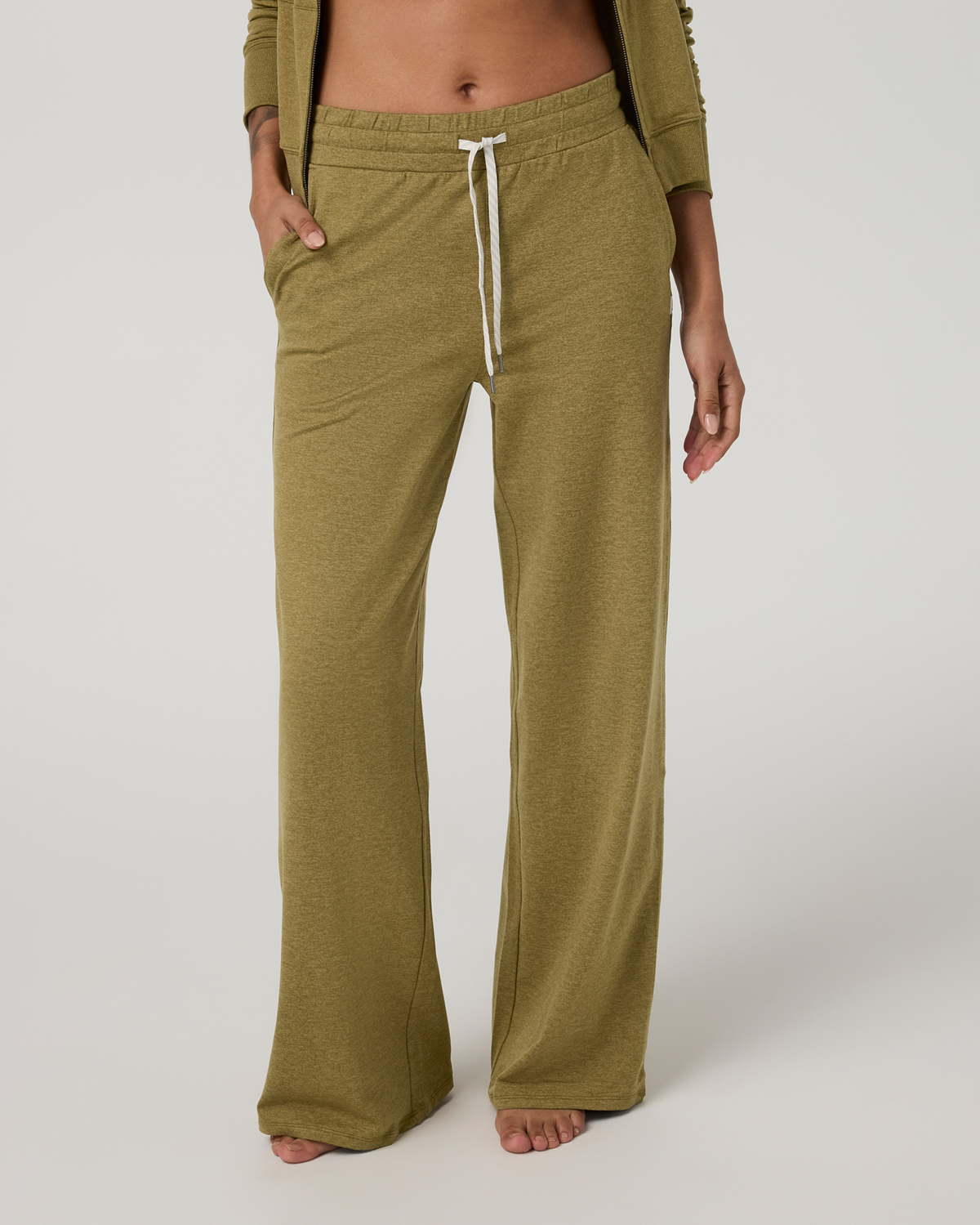 Vuori Halo Essential Wideleg Pant Short