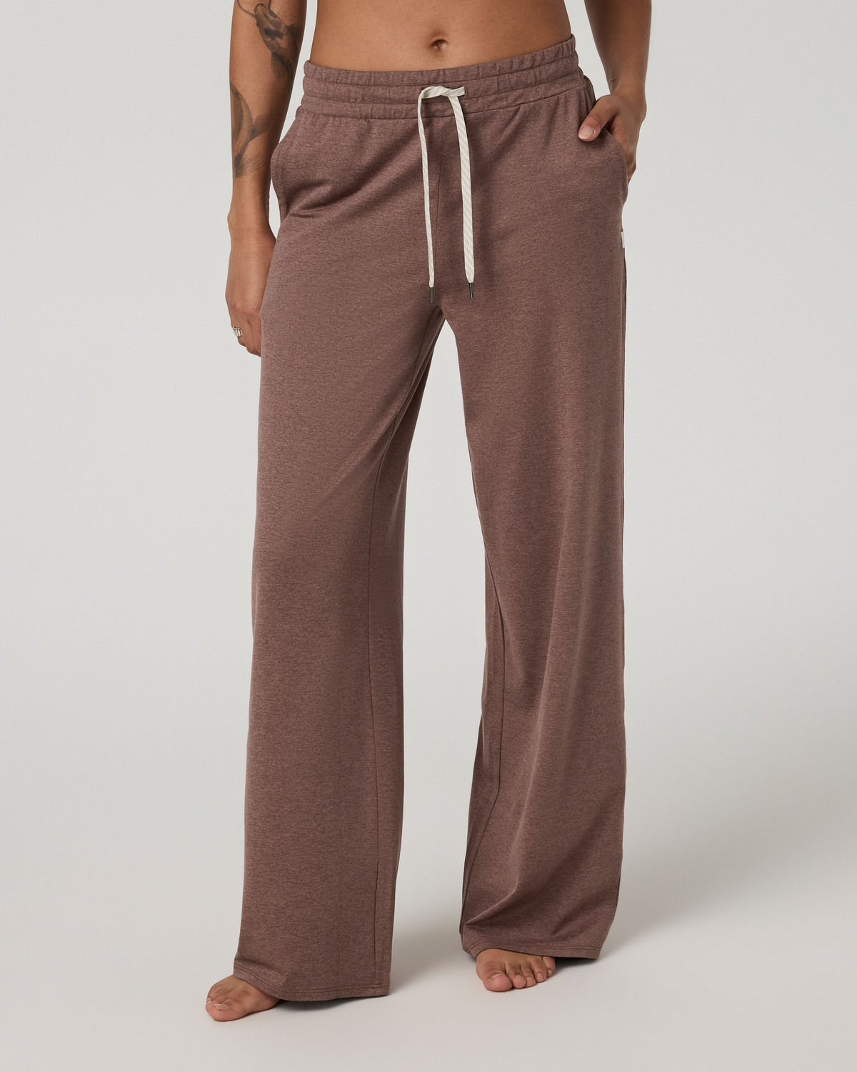 Vuori Halo Essential Wideleg Pant Long