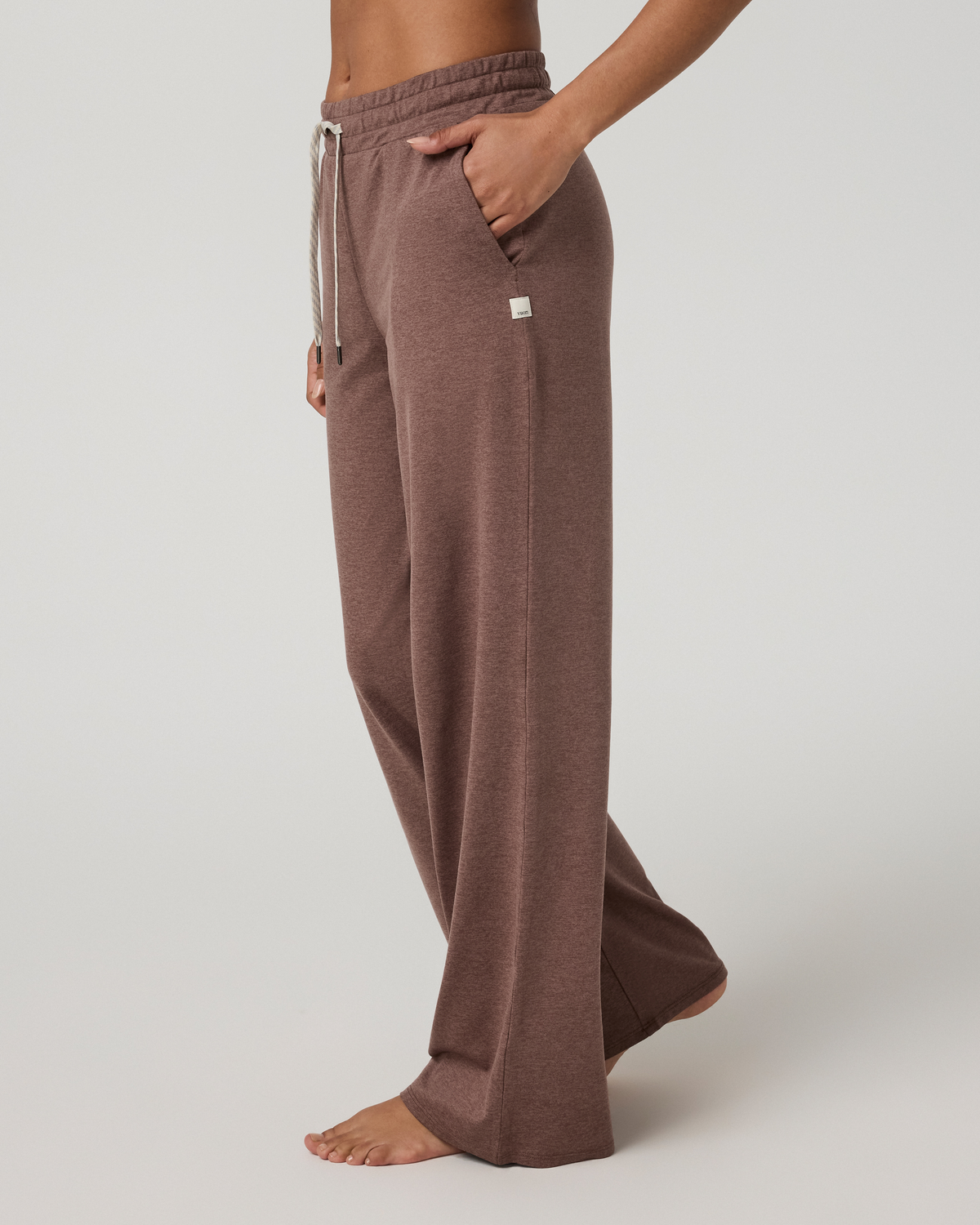 Vuori Halo Essential Wideleg Pant