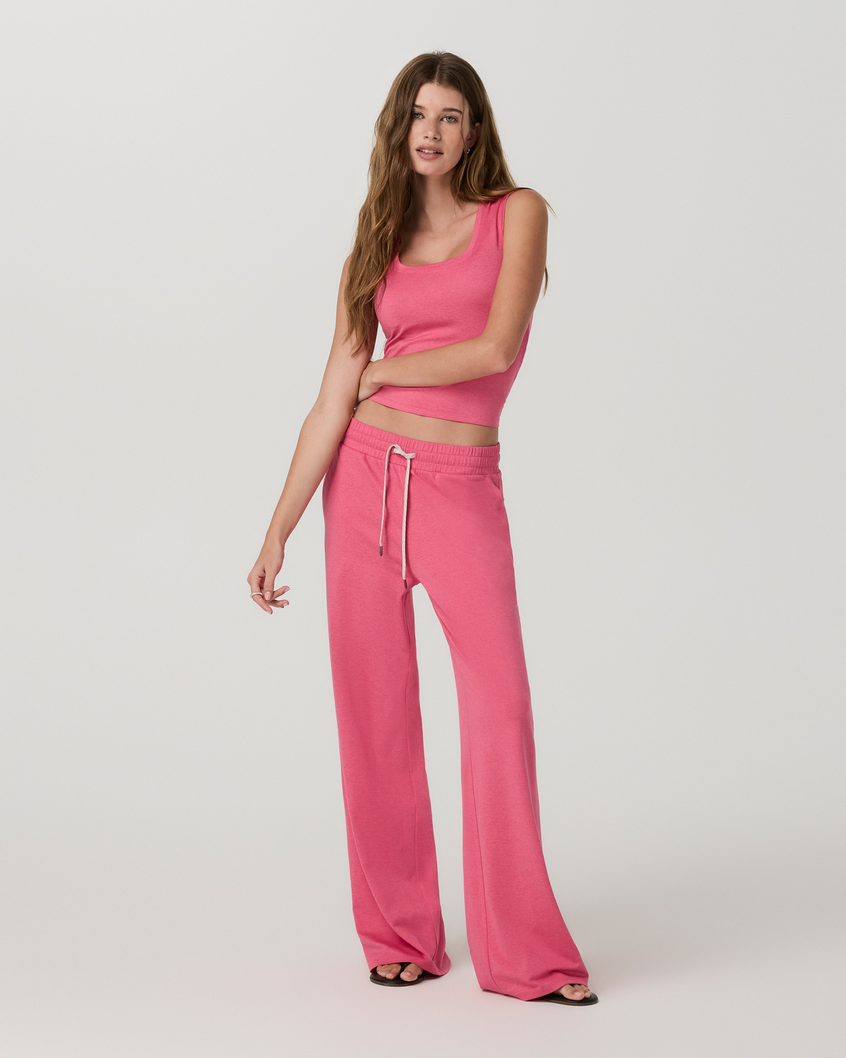 Vuori Halo Essential Wideleg Pant