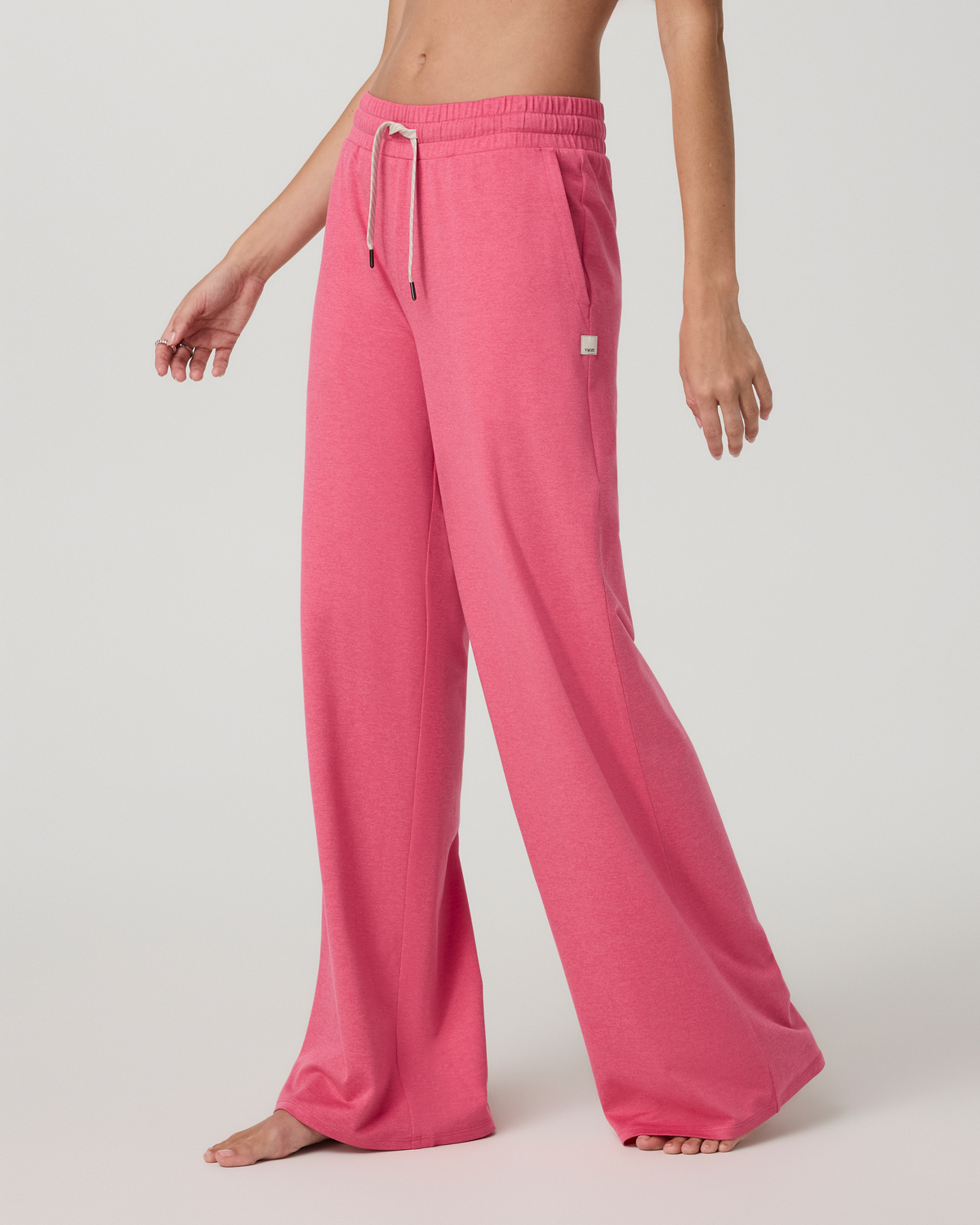 Vuori Halo Essential Wideleg Pant