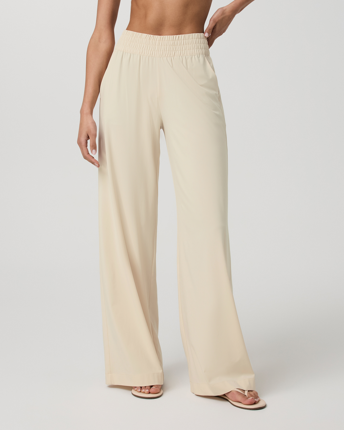 Vuori Villa Wideleg Pant Short