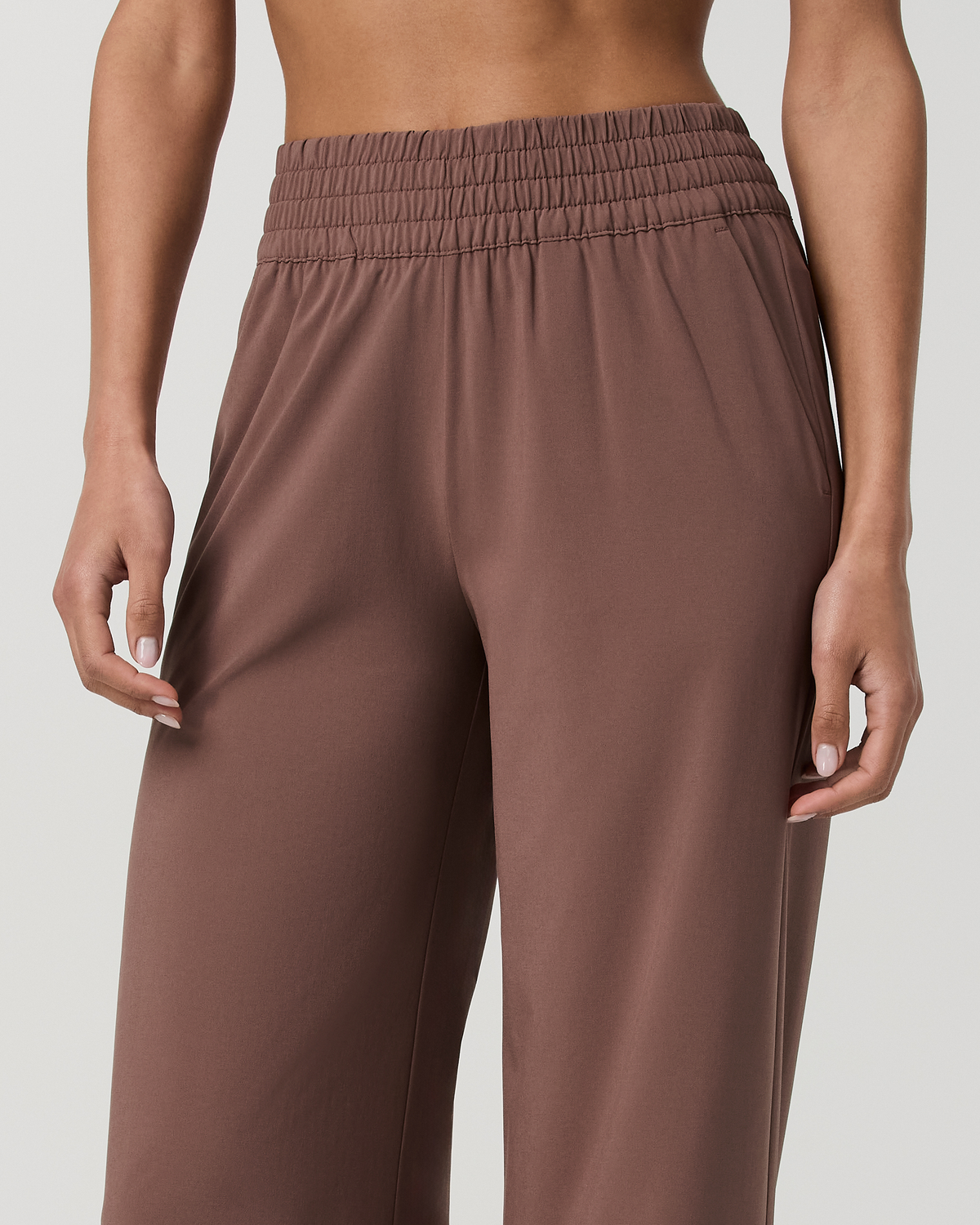 Vuori Villa Wideleg Pant Short