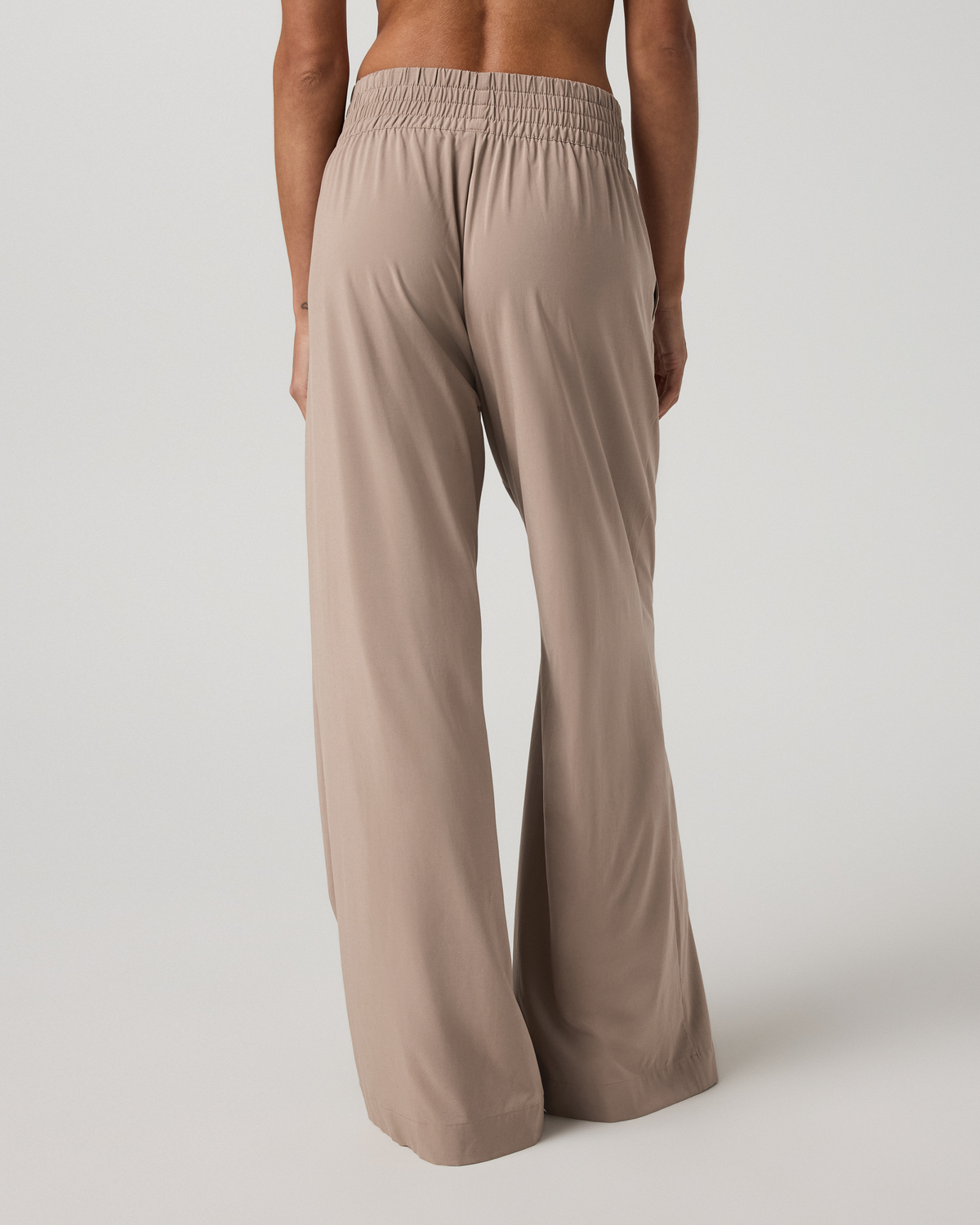 Vuori Villa Wideleg Pant