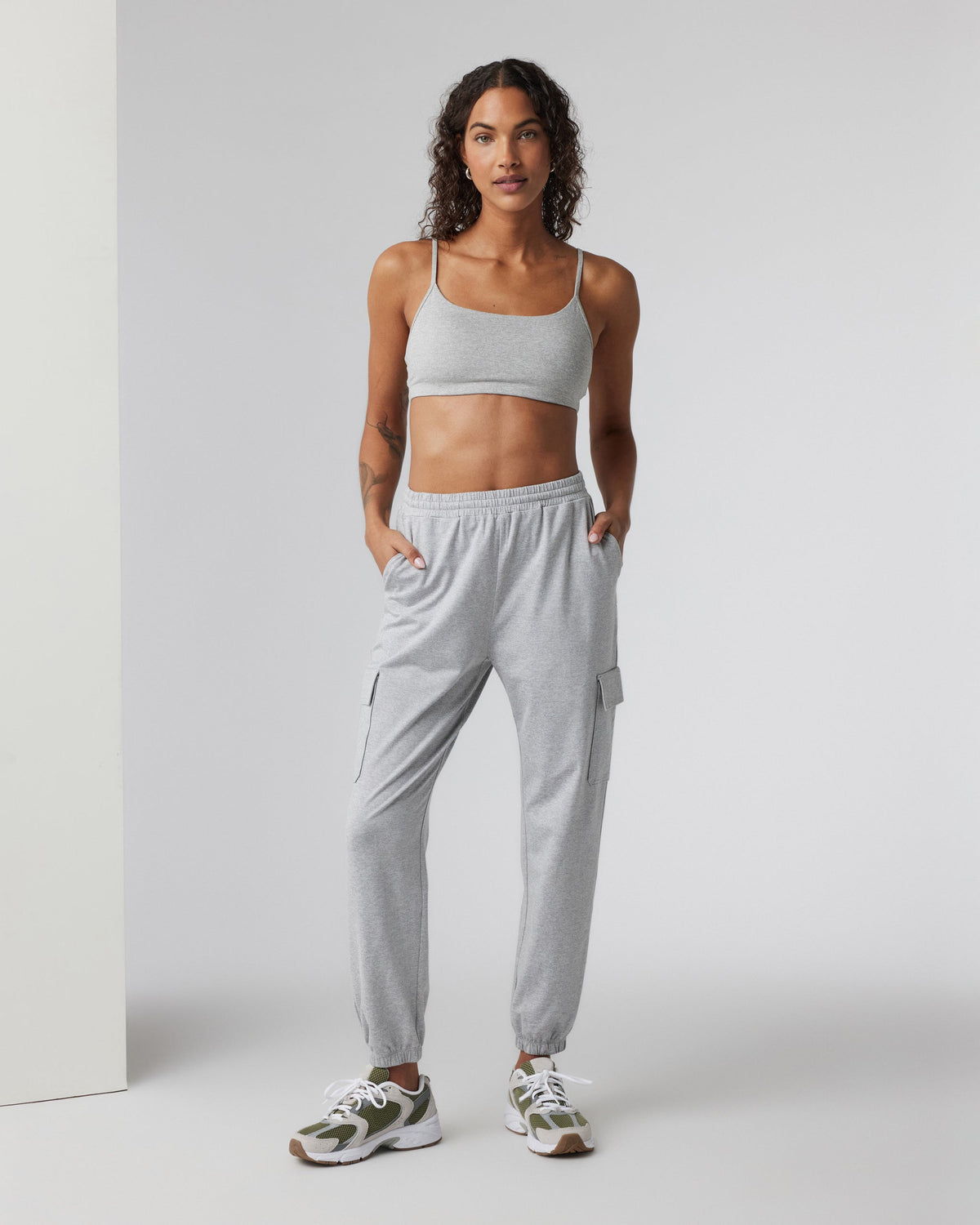 Vuori Boyfriend Cargo Sweatpant