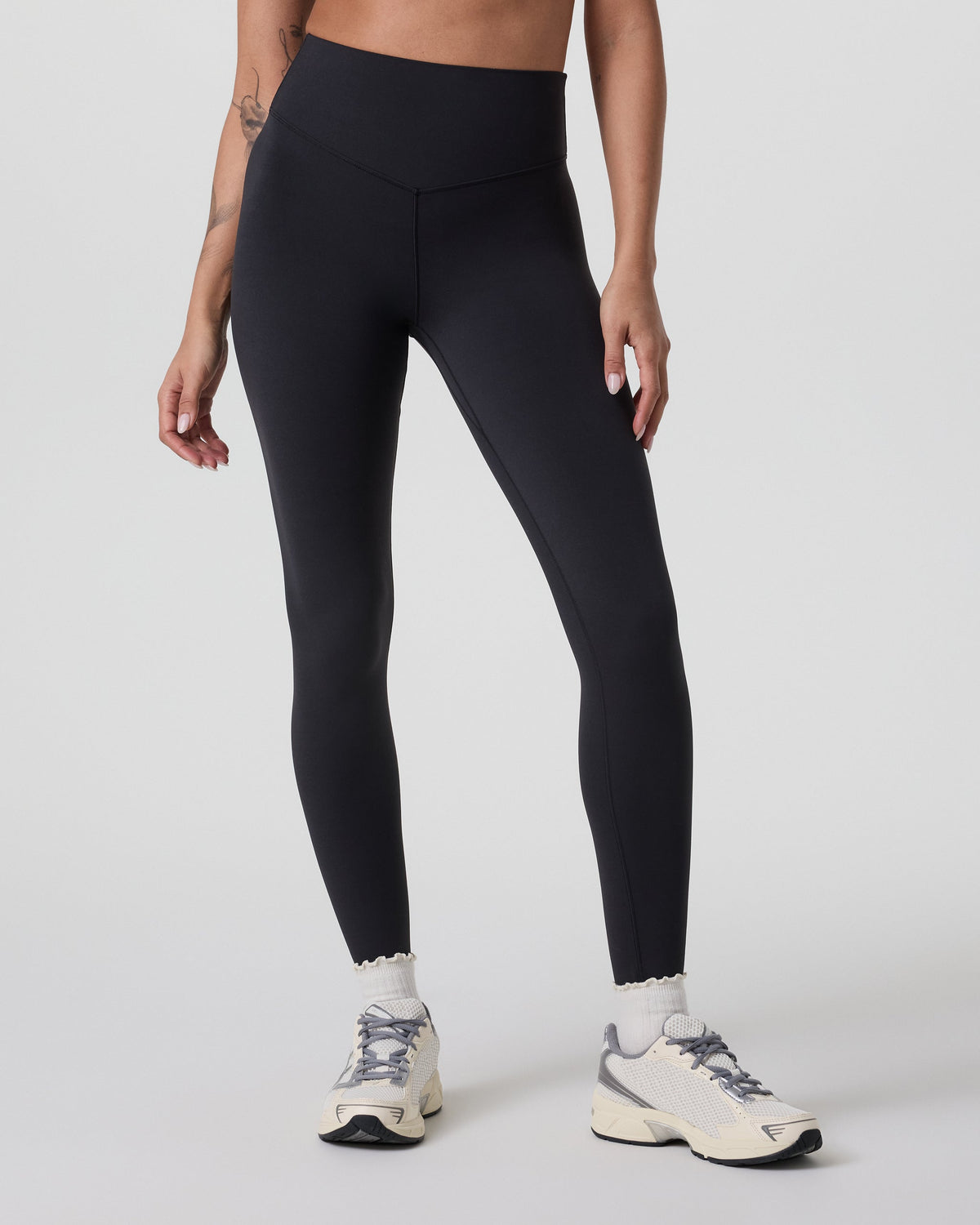 Vuori Alltheform Legging Short
