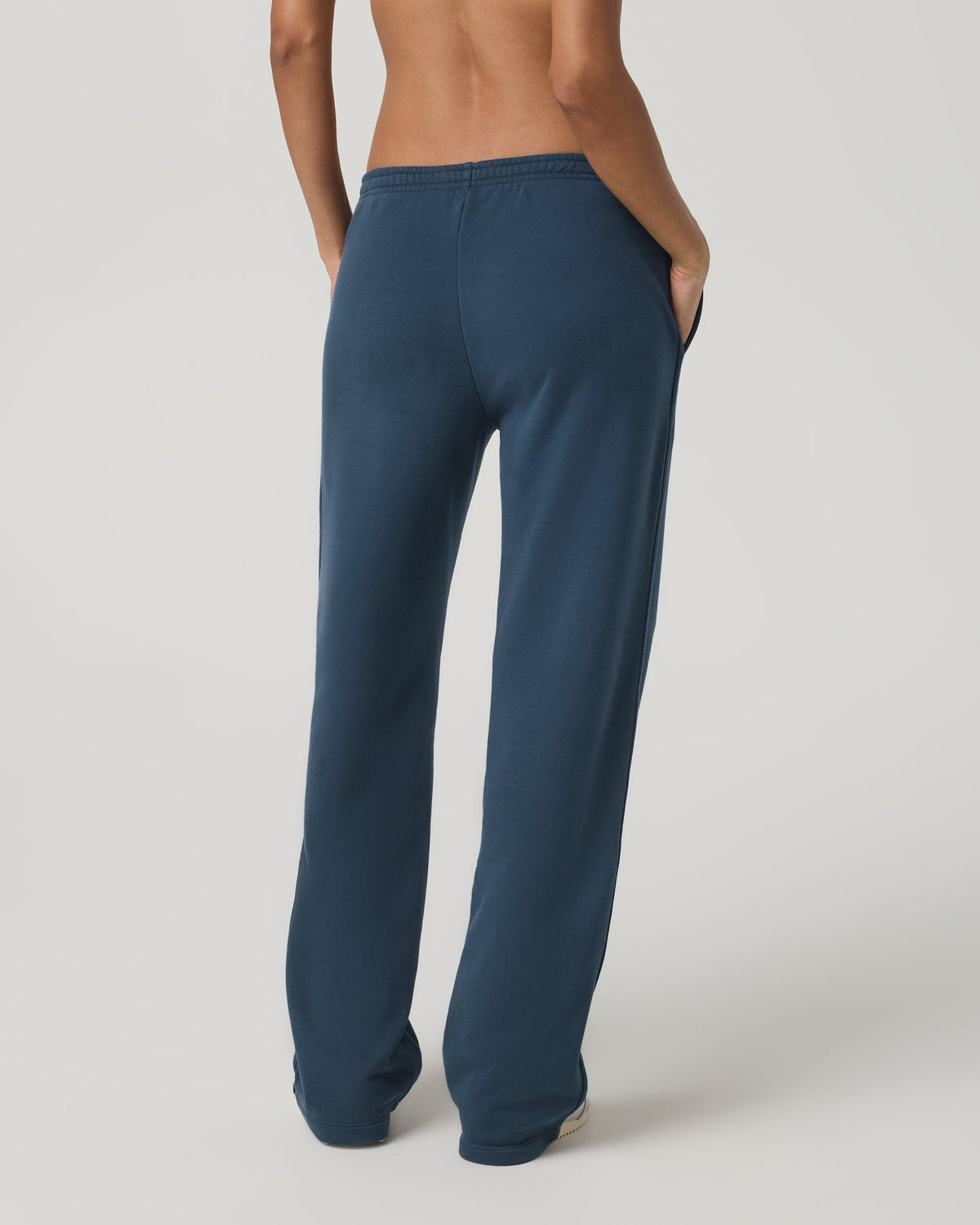 Vuori Sedona Straight Leg Sweatpant