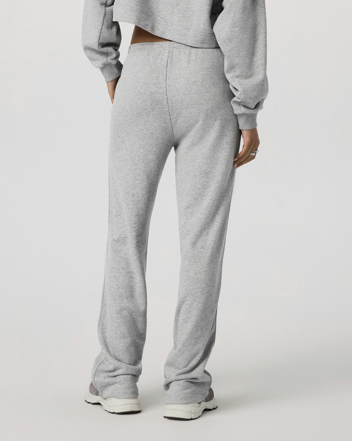 Vuori Sedona Straight Leg Sweatpant