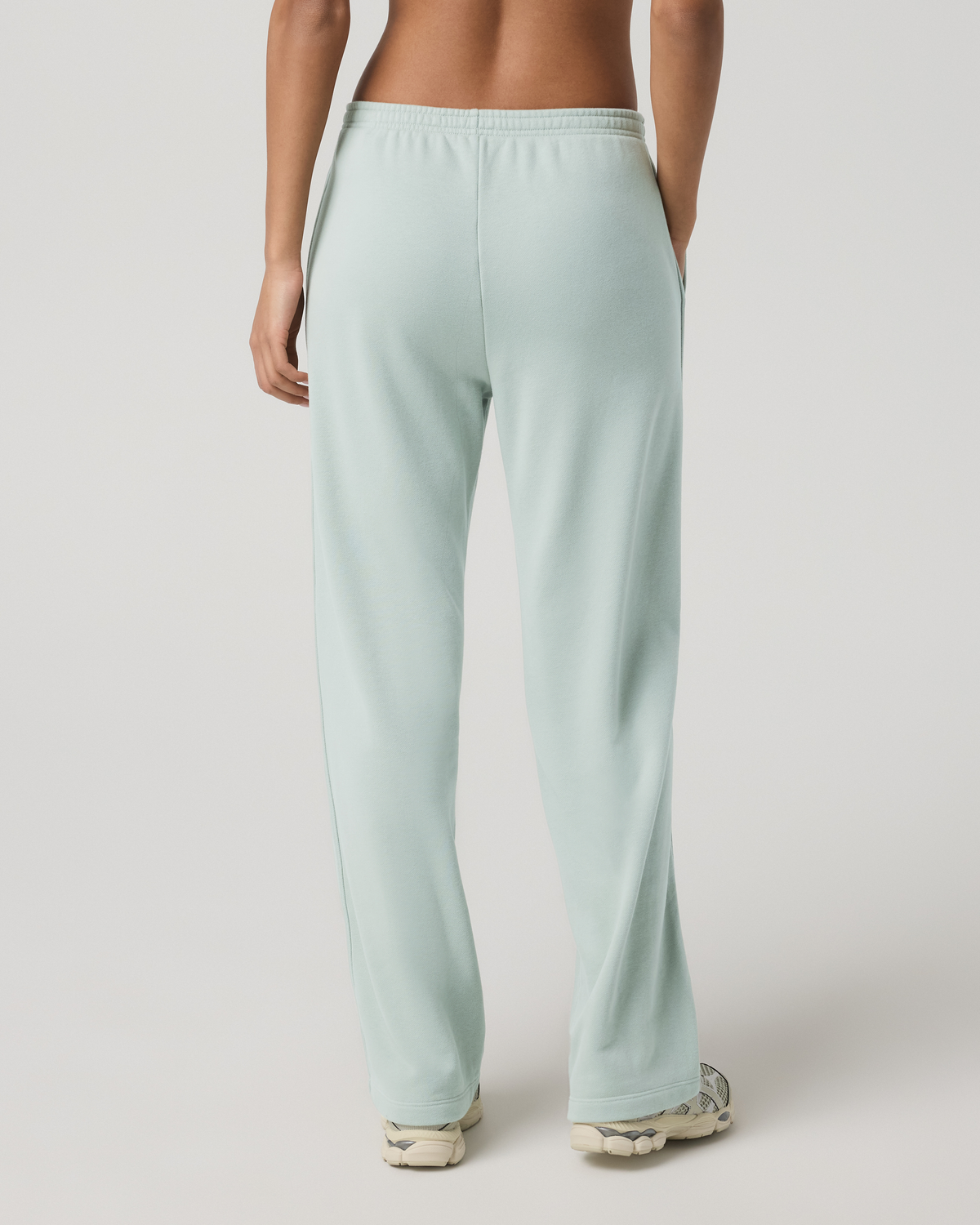 Vuori Sedona Straight Leg Sweatpant