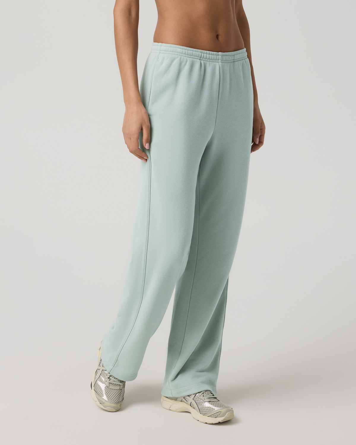 Vuori Sedona Straight Leg Sweatpant