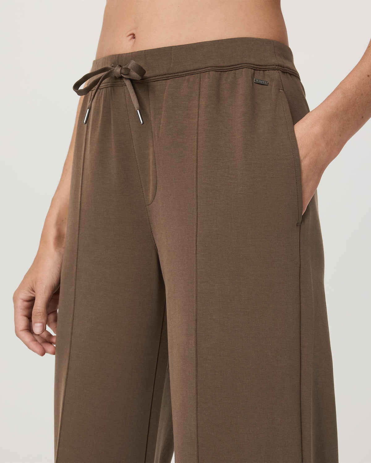 Vuori Compose Wideleg Pant