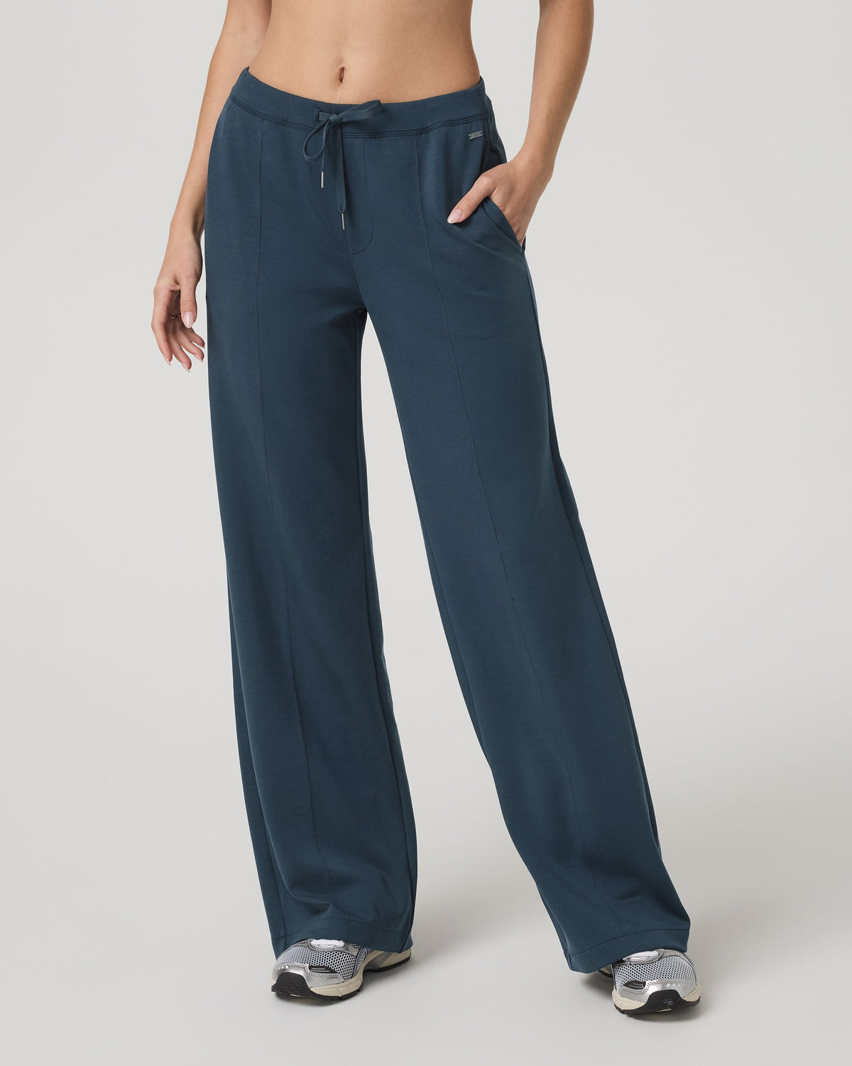 Vuori Compose Wideleg Pant