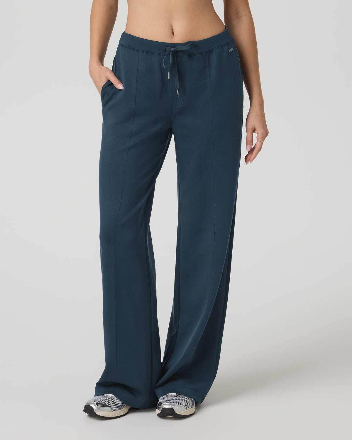 Vuori Compose Wideleg Pant
