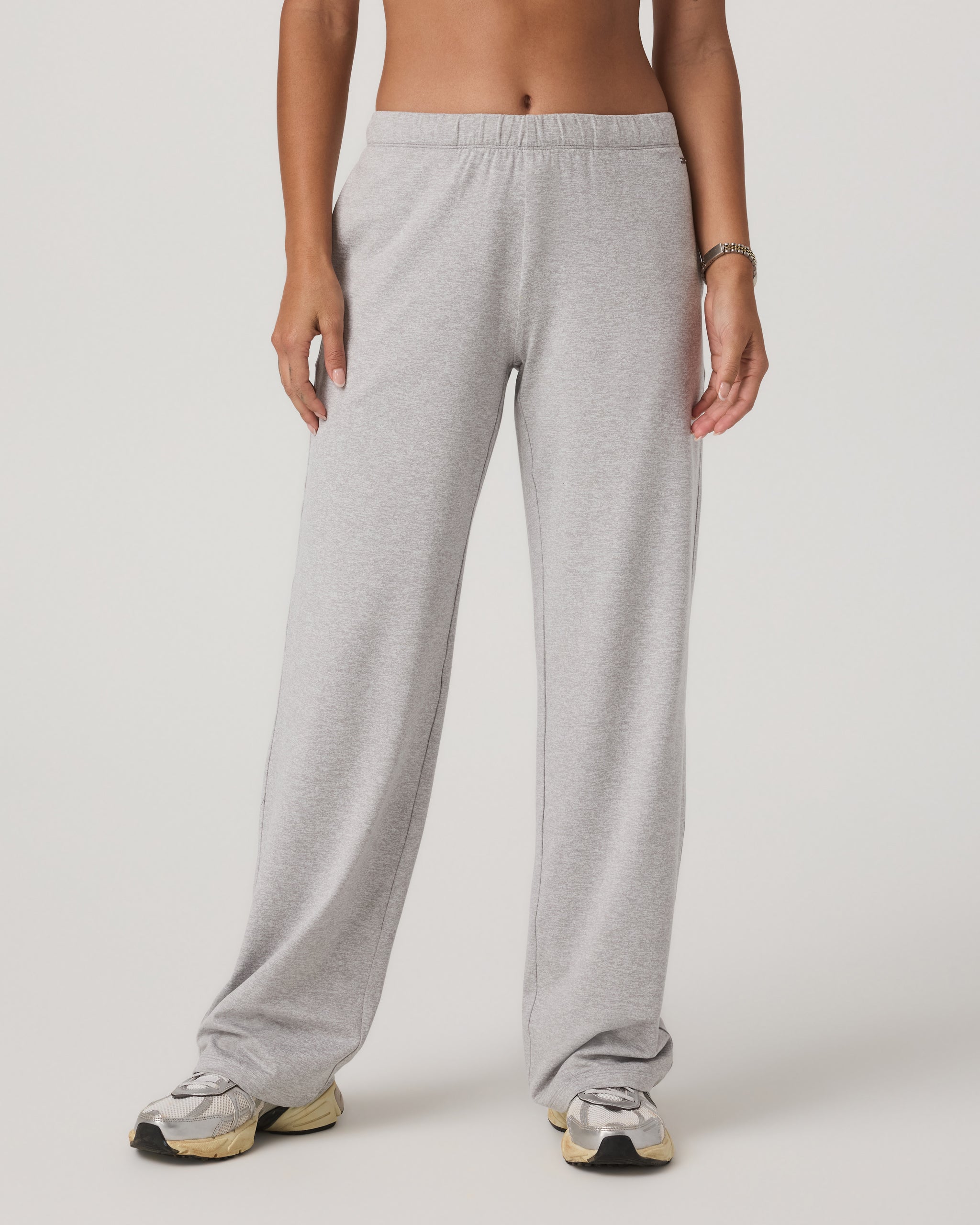 Vuori Halo Modern Straight Leg Pant